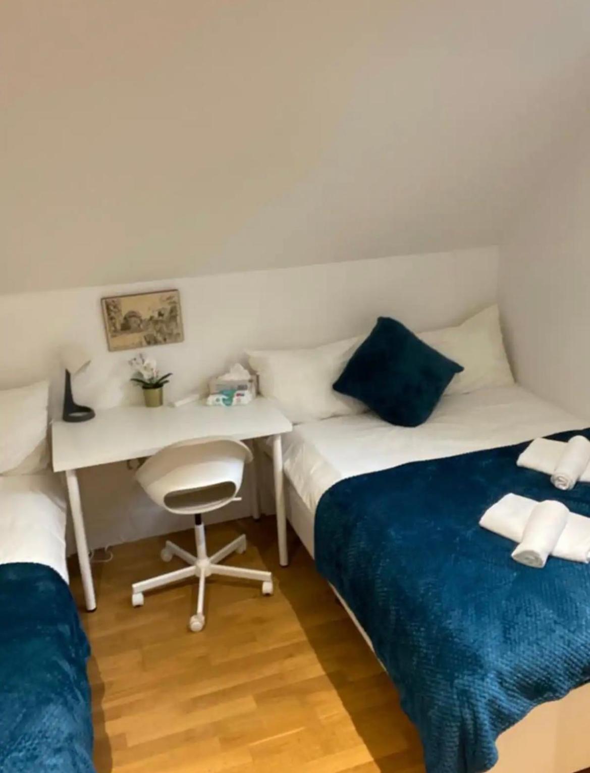 Homestay Private In Euston,