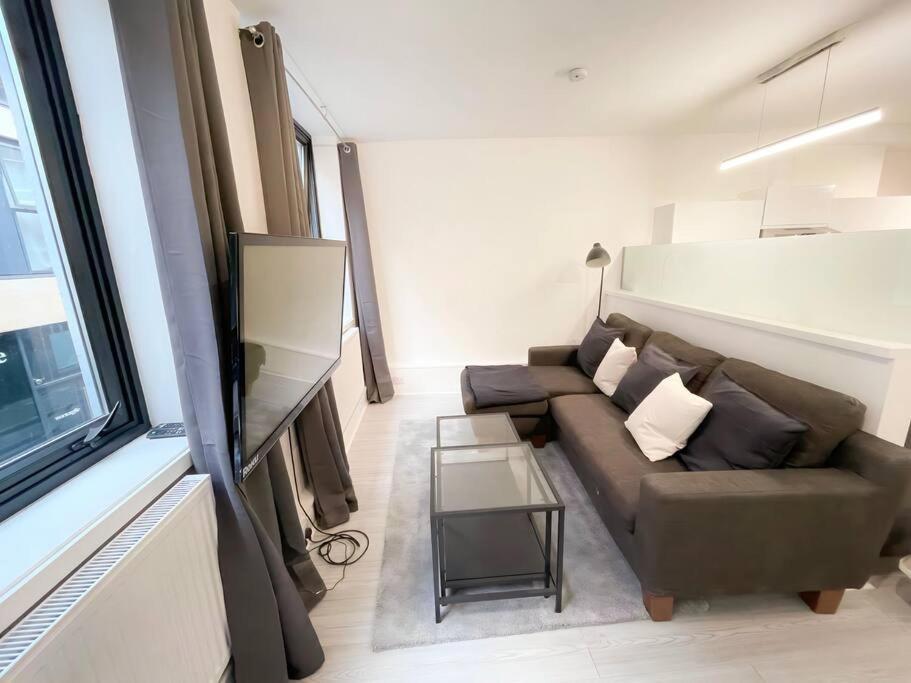 3-apartment Complex For Large Group Bookings. Apartment *