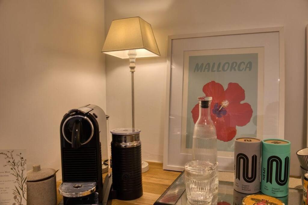 Modern Self-contained With Own Access In Stroud
