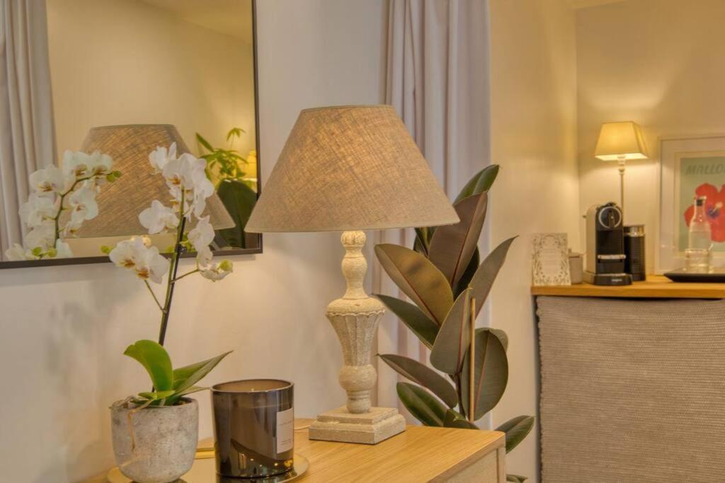 Modern Self-contained With Own Access In Stroud Apartment London