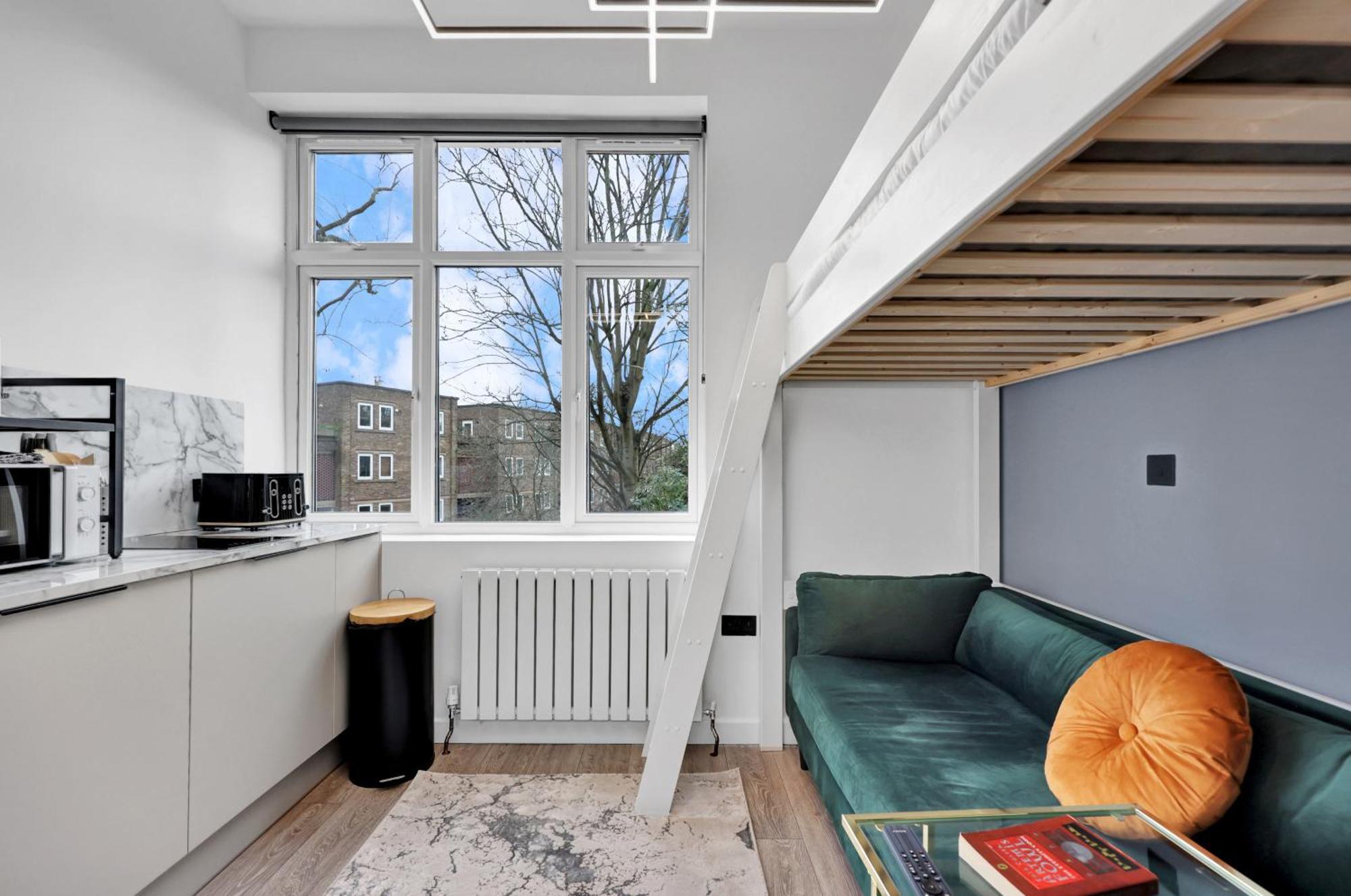Hilldrop Short Term & Flexible Renting Islington With Free Wifi, Parking & Garden London