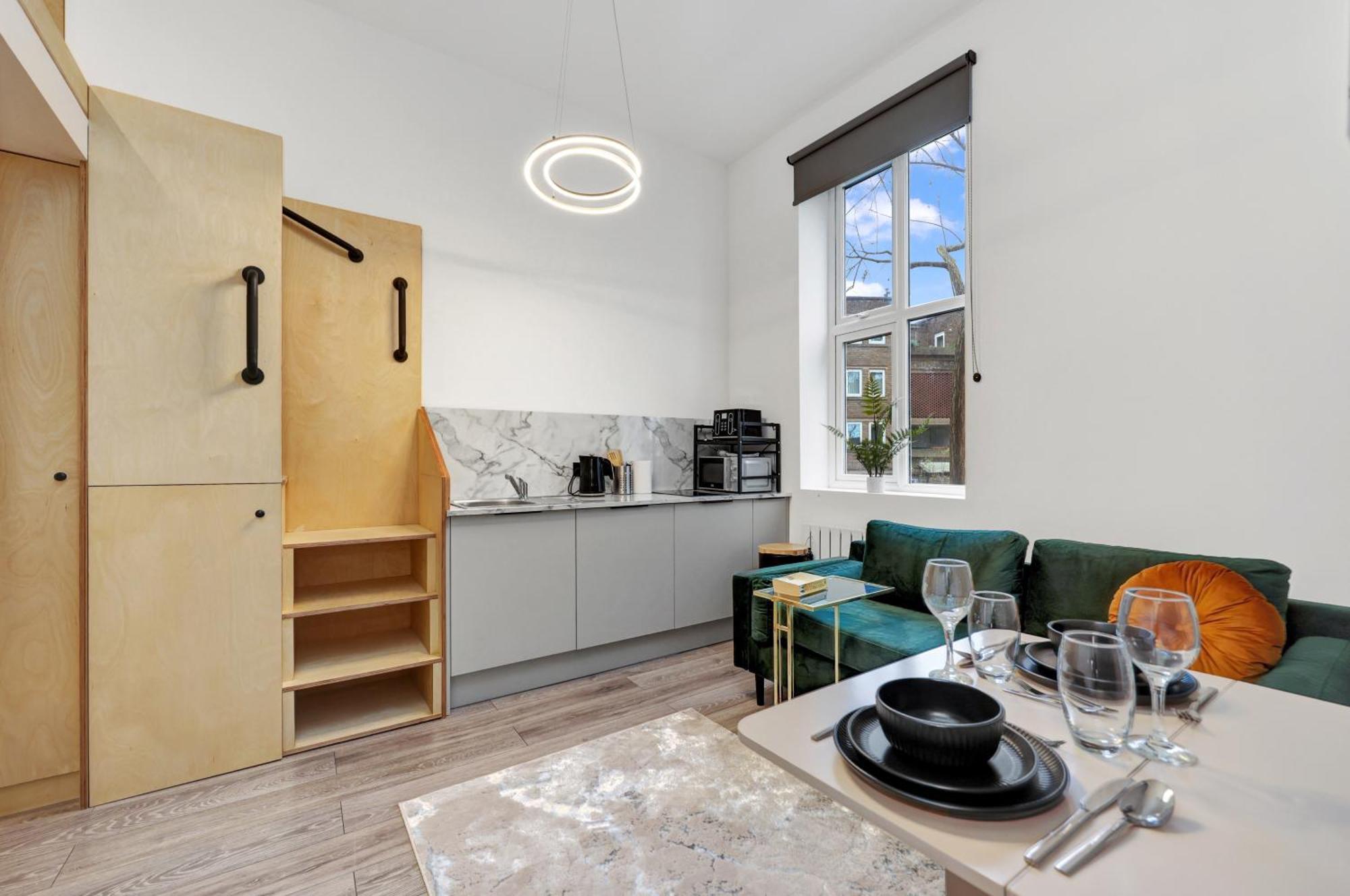 Apartment Hilldrop Short Term & Flexible Renting Islington With Free Wifi, Parking & Garden *