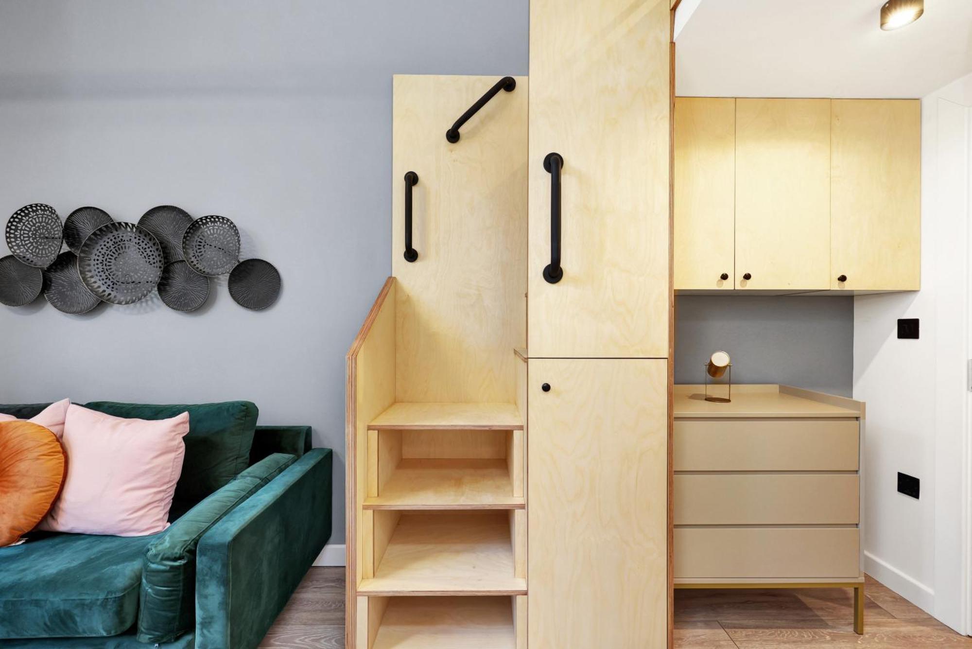 Hilldrop Short Term & Flexible Renting Islington With Free Wifi, Parking & Garden London