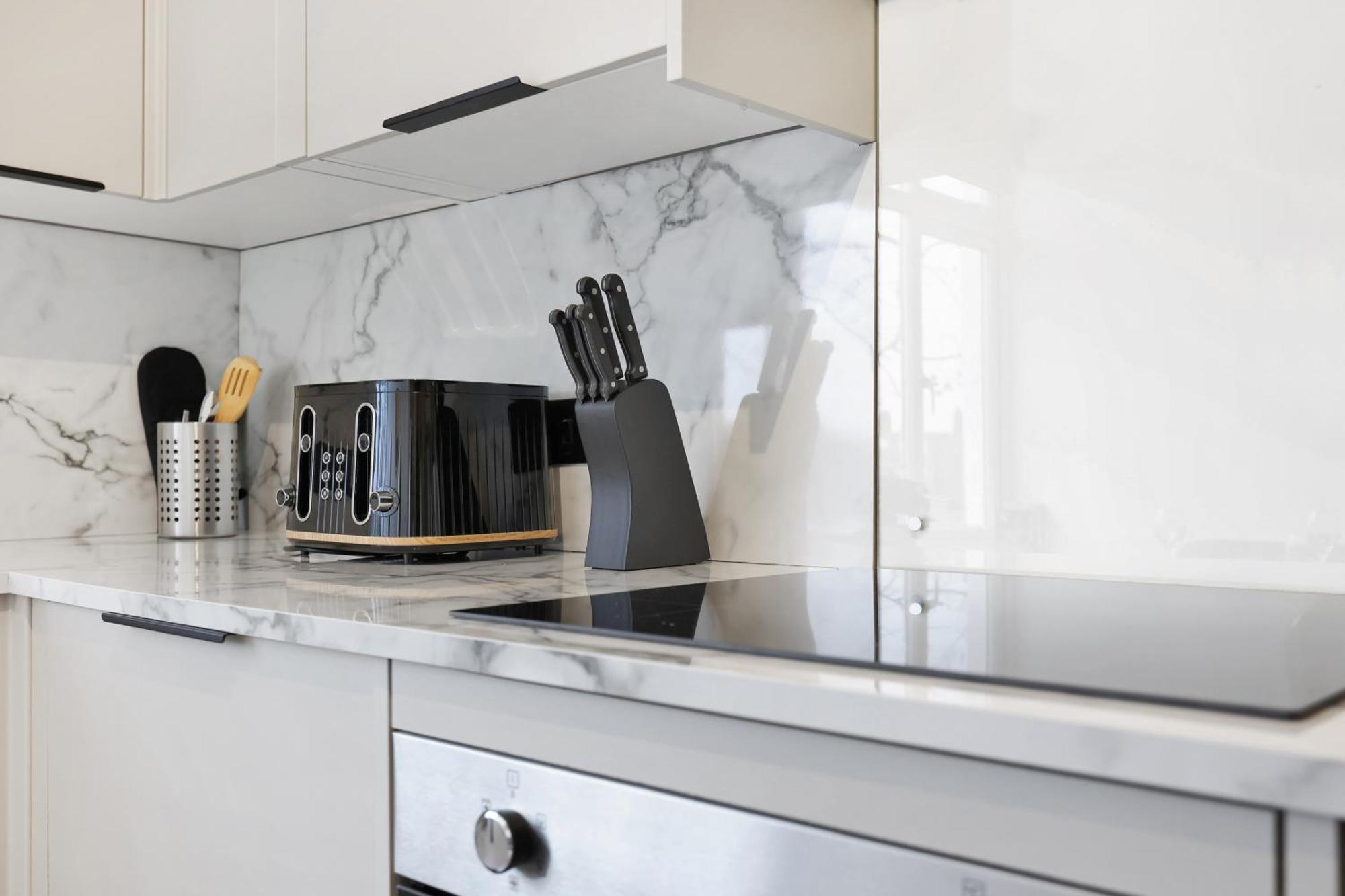 Apartment Hilldrop Short Term & Flexible Renting Islington With Free Wifi, Parking & Garden