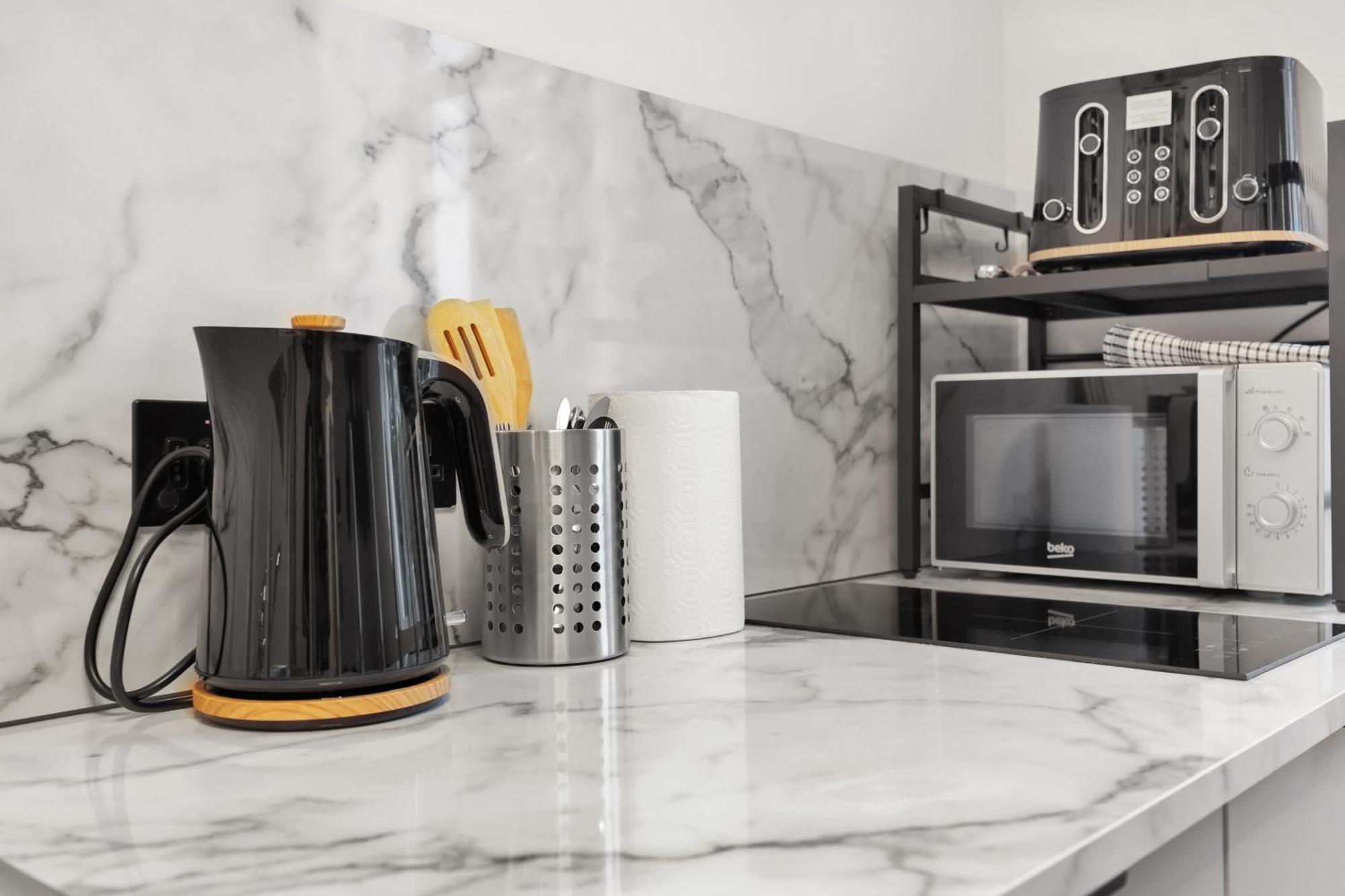 Hilldrop Short Term & Flexible Renting Islington With Free Wifi, Parking & Garden London