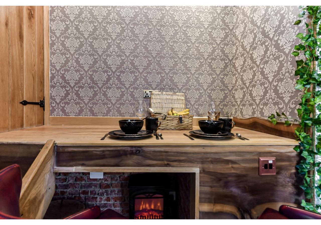 Apartamento Charming Log Cabin With Hot Tub & Grill