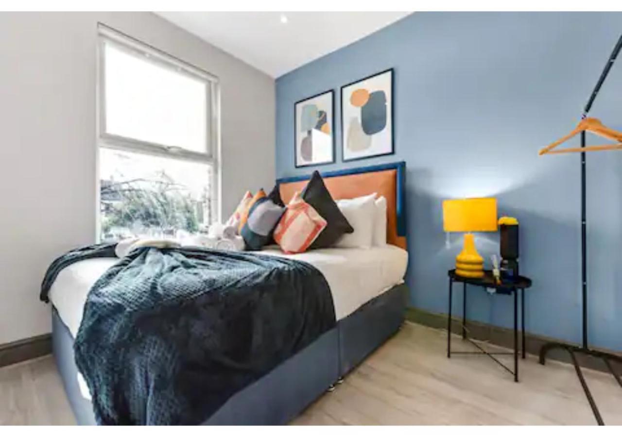 Three Bedroom - Perfect For Large Groups Apartment