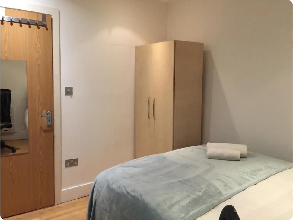 Lovely Private Bedrooms In Euston, *