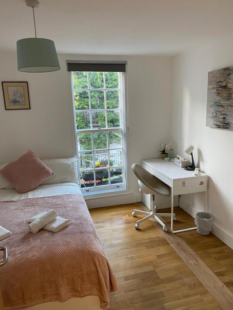 Homestay Private In Euston,