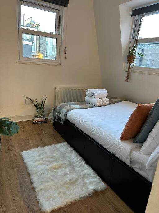 Apartment Charming Fulham Flat London
