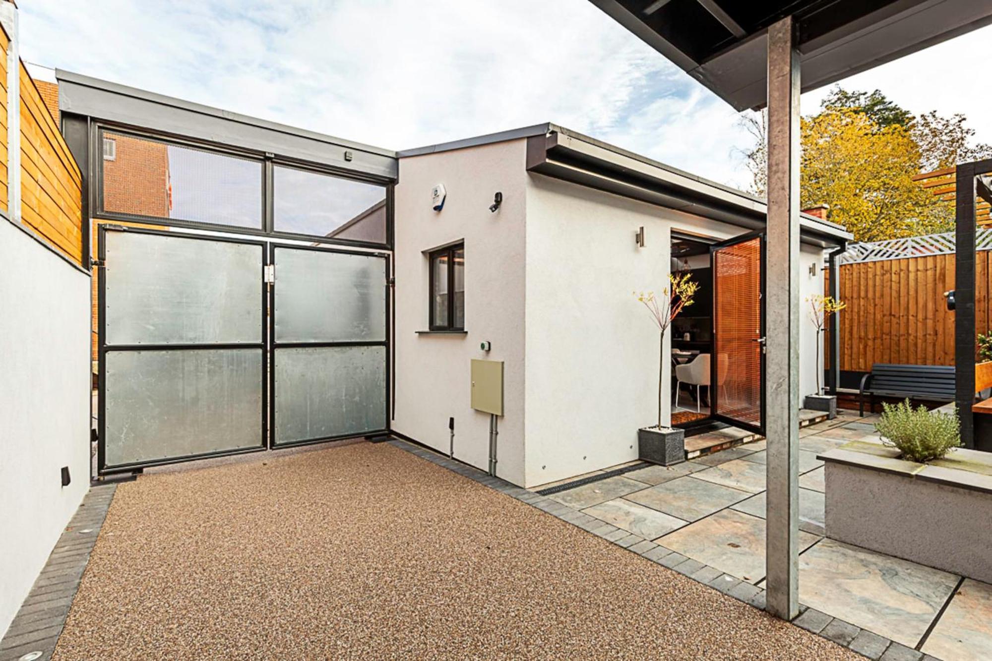 Scarlett Heart In Golders Green Holiday home *
