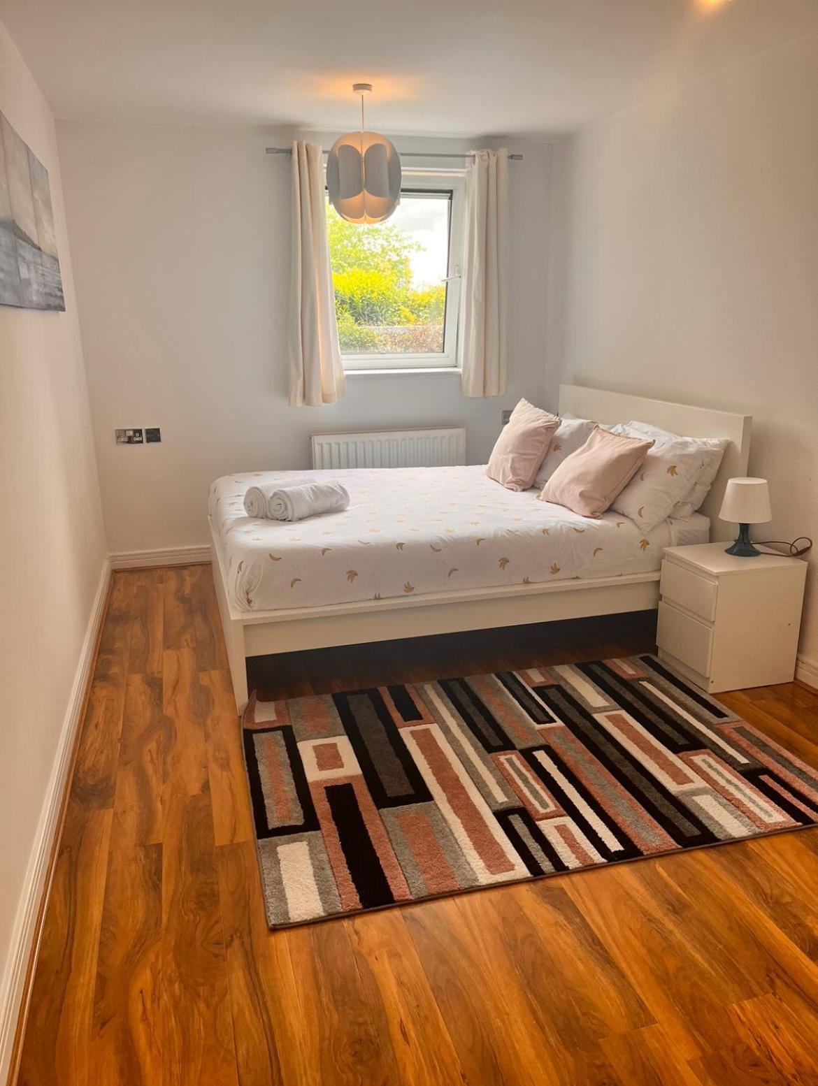 Luxurious River View * London