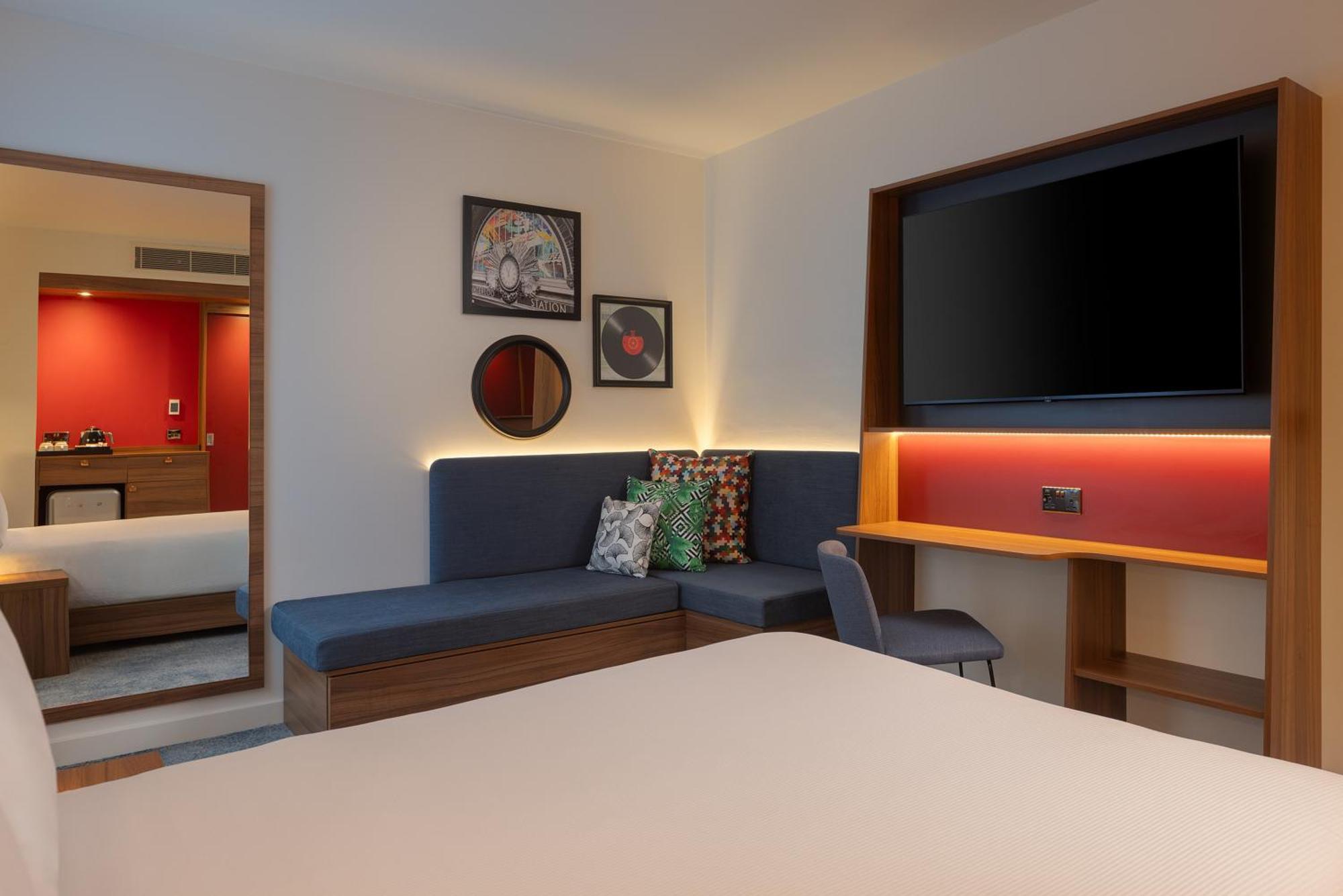 Hampton By Hilton Waterloo London