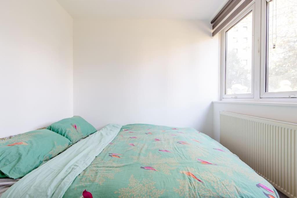 *brand New 1 Bedroom Flat In London* * London