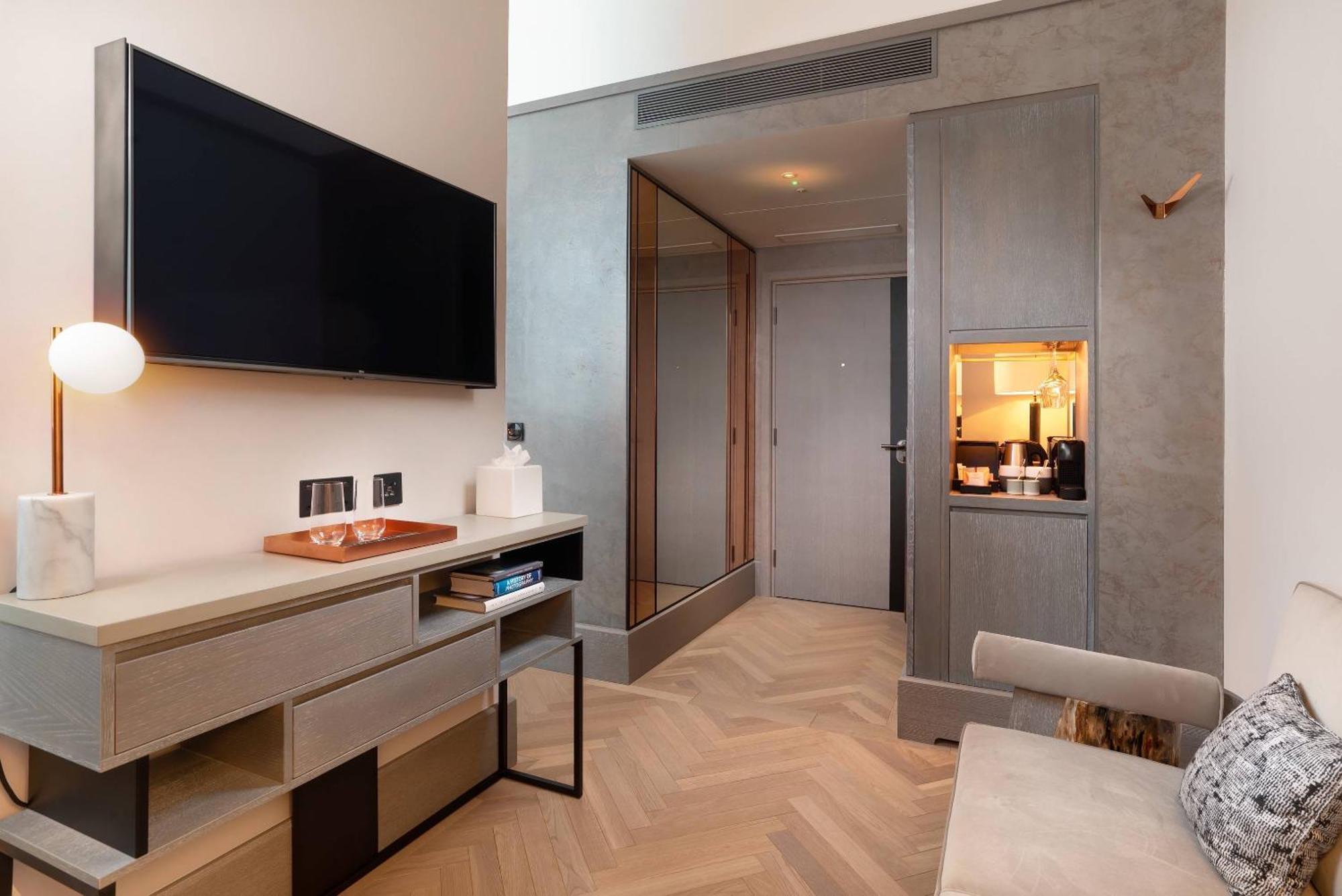 Hotel Hart Shoreditch London, Curio Collection By Hilton 4*