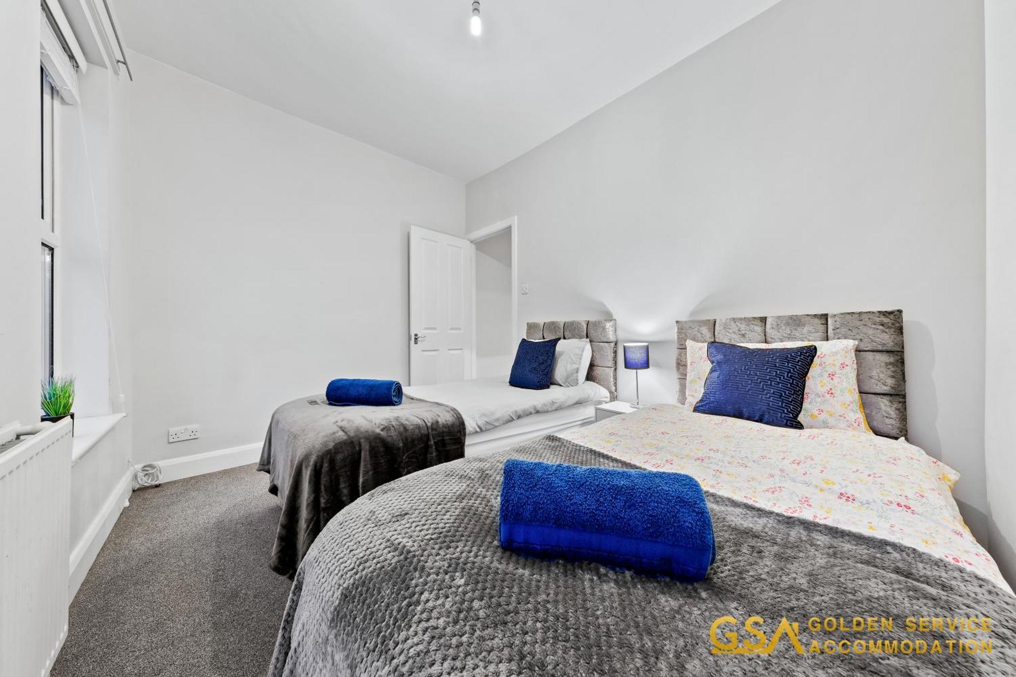 3 Bed In Forest Gate - Waltham Forest * London