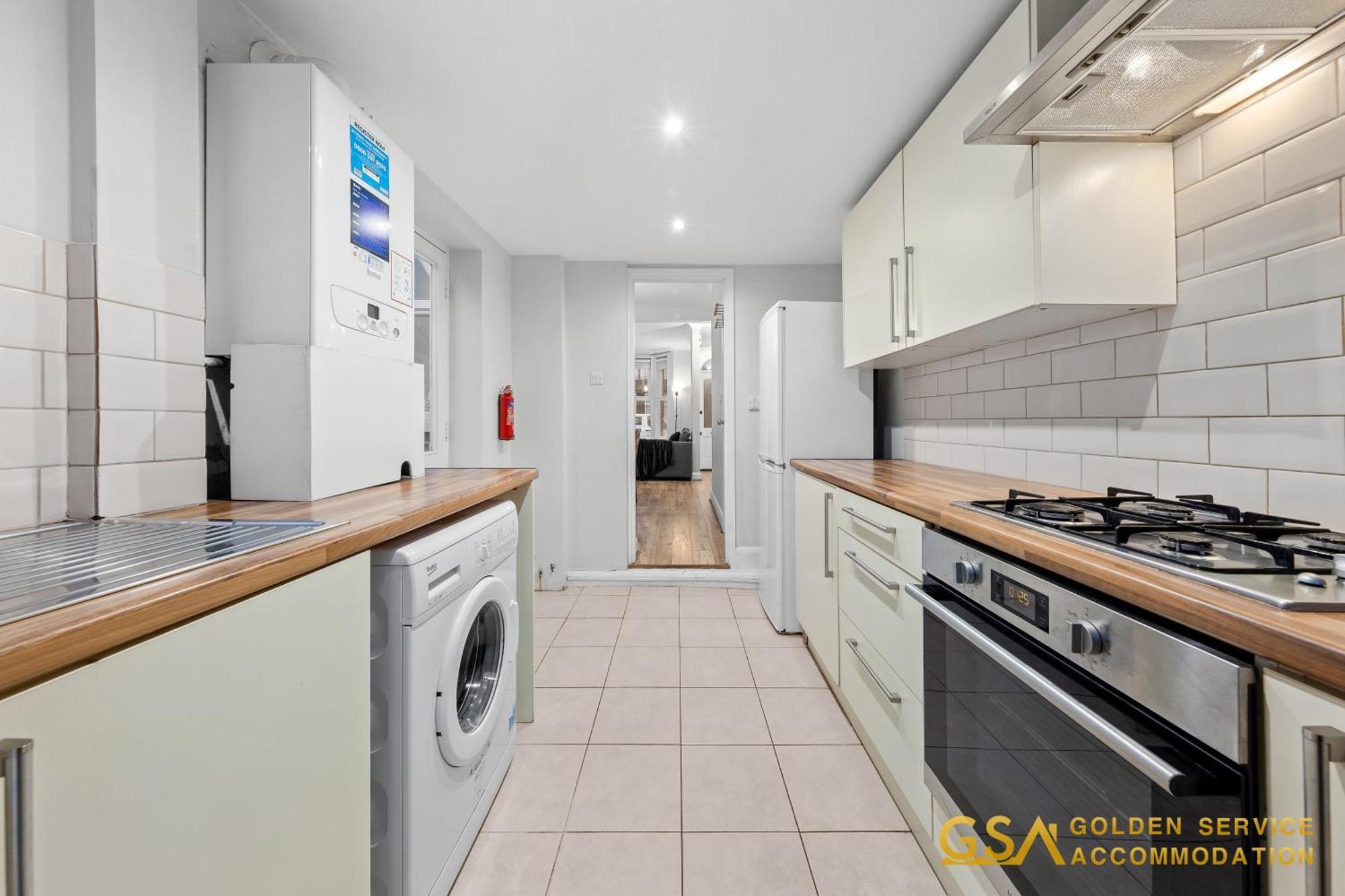 Holiday home 3 Bed In Forest Gate - Waltham Forest London