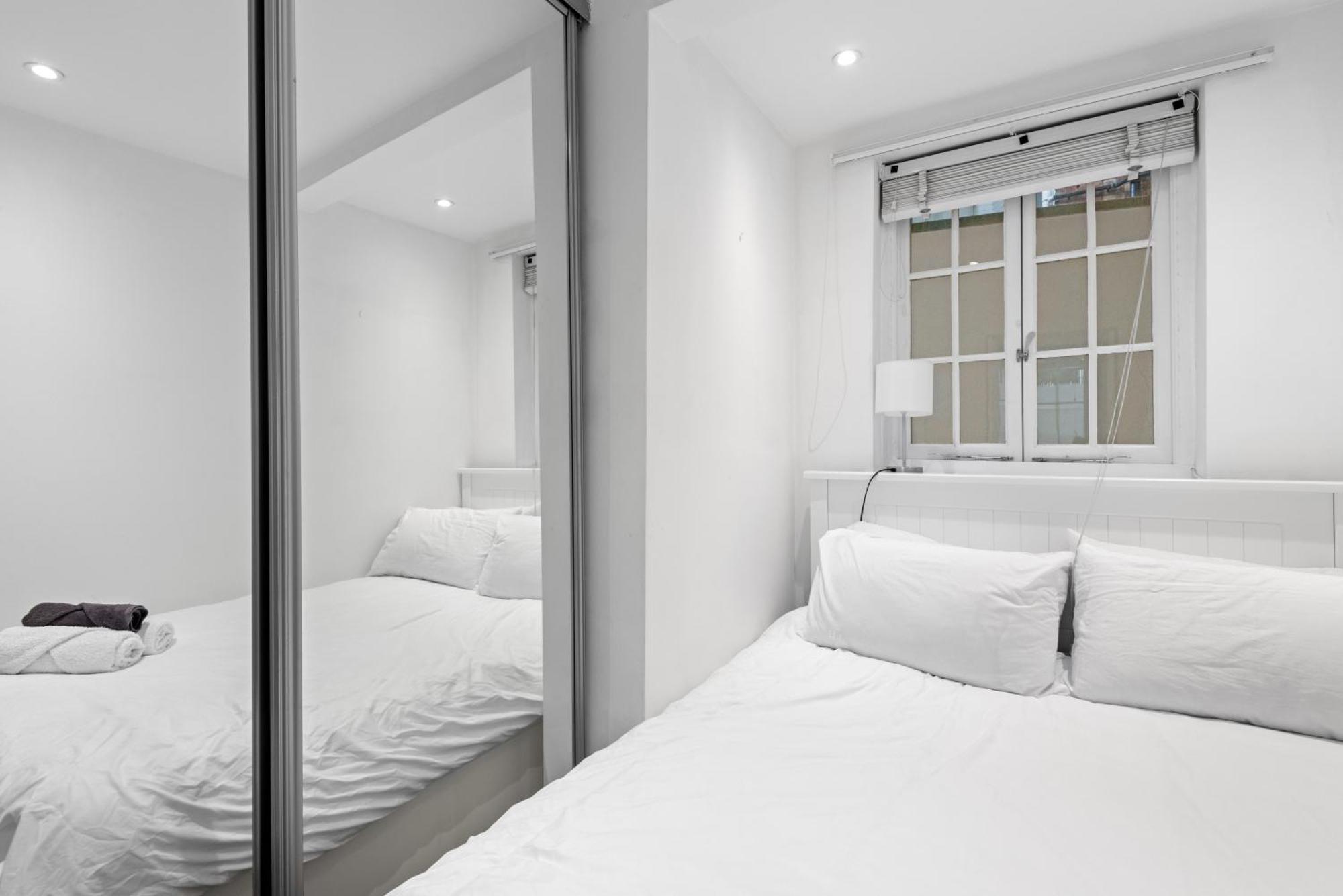 Londwell, Sloane Square Gem, Private Terrace Apartment