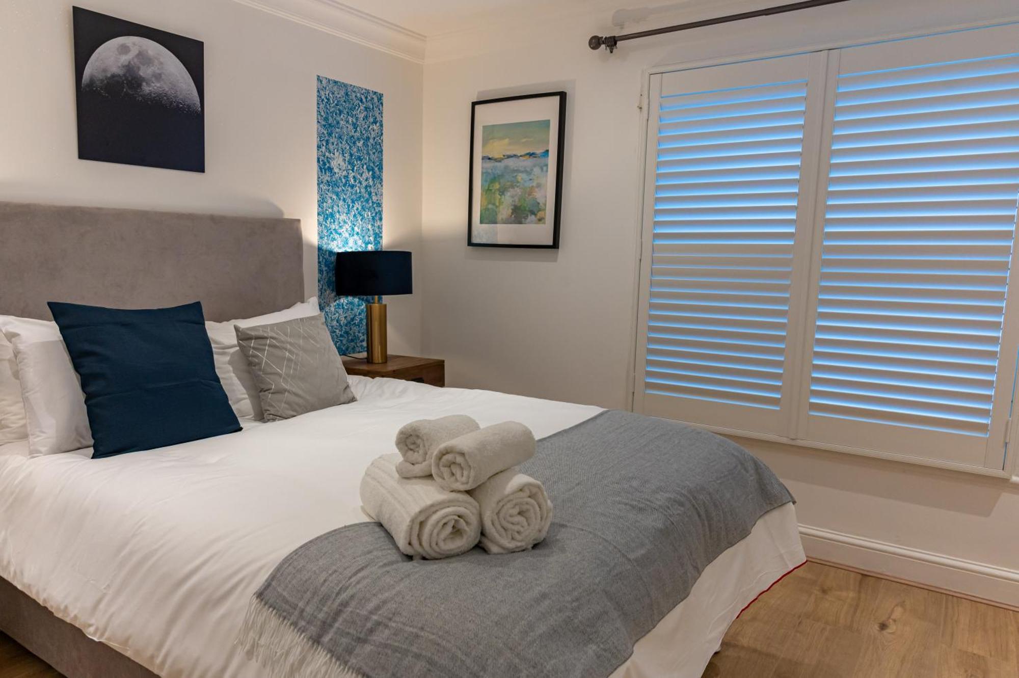 Apartment 4 Bedrooms Peaceful Abbey Rd - St Johns Wood *