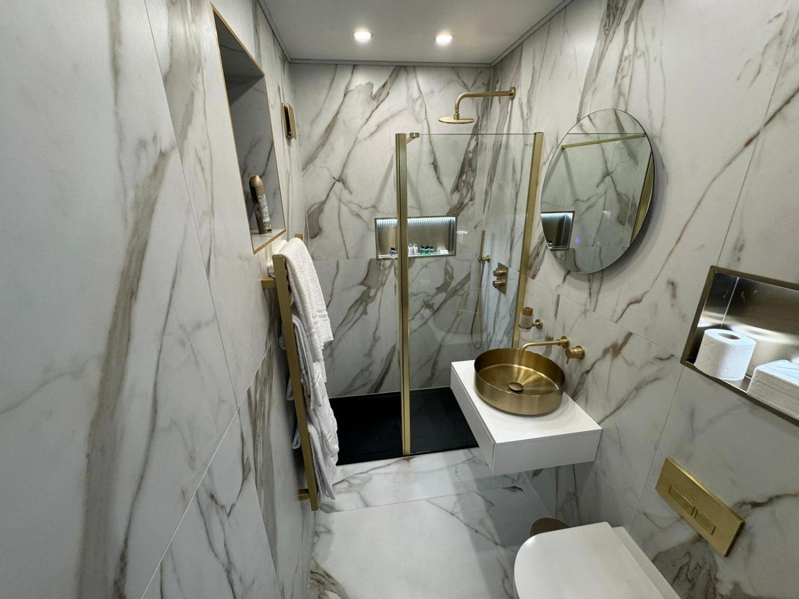 Park Avenue Hotel 3*