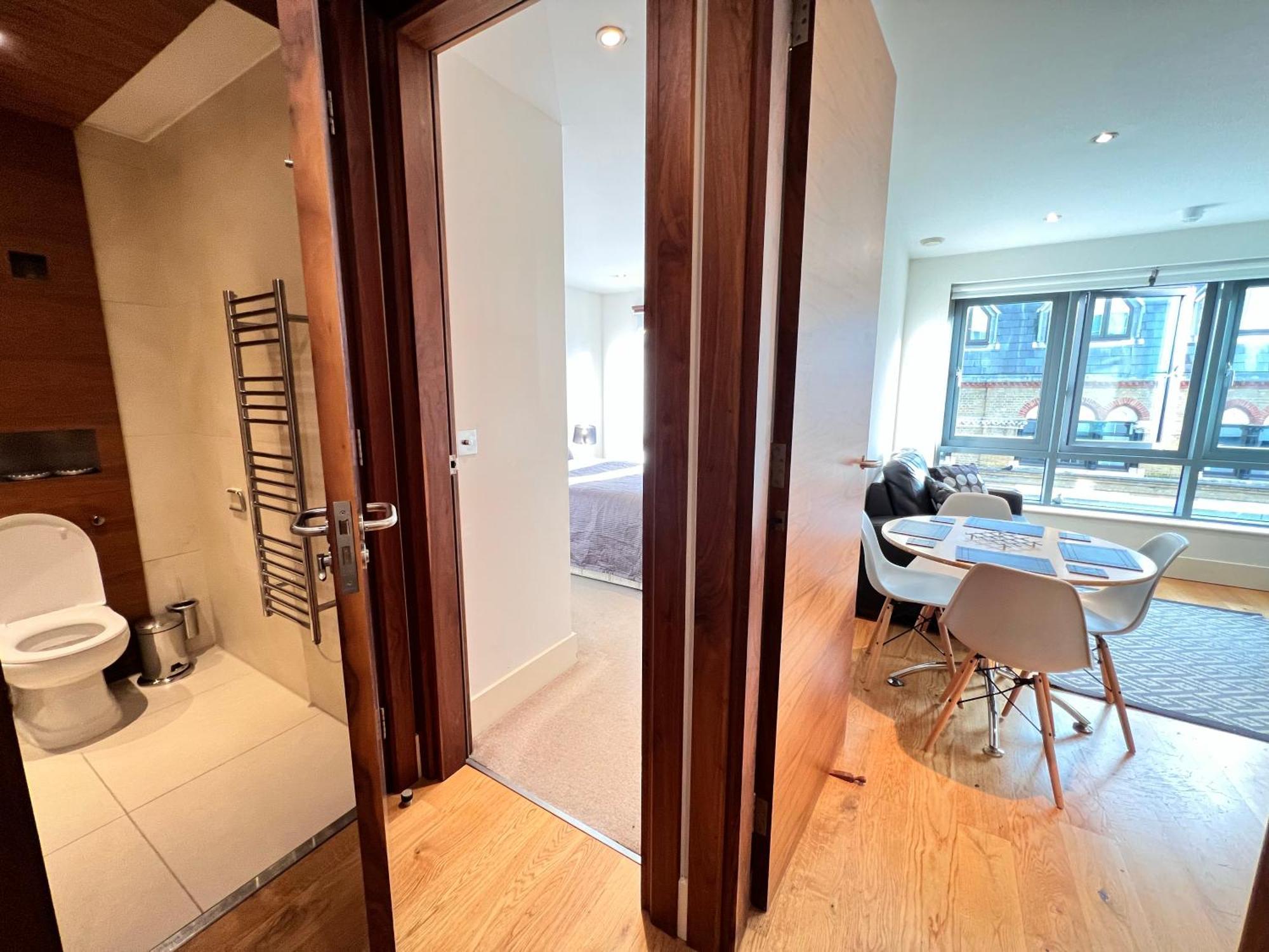 Deluxe Entire Flat At Farringdon Station Apartment *
