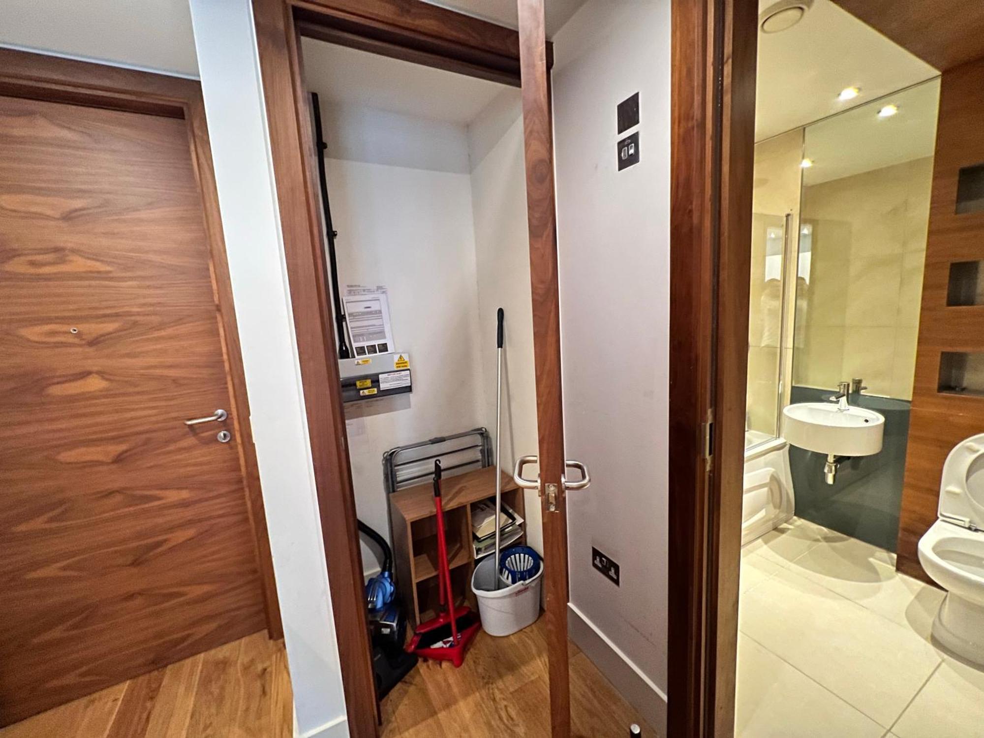 Apartment Deluxe Entire Flat At Farringdon Station London