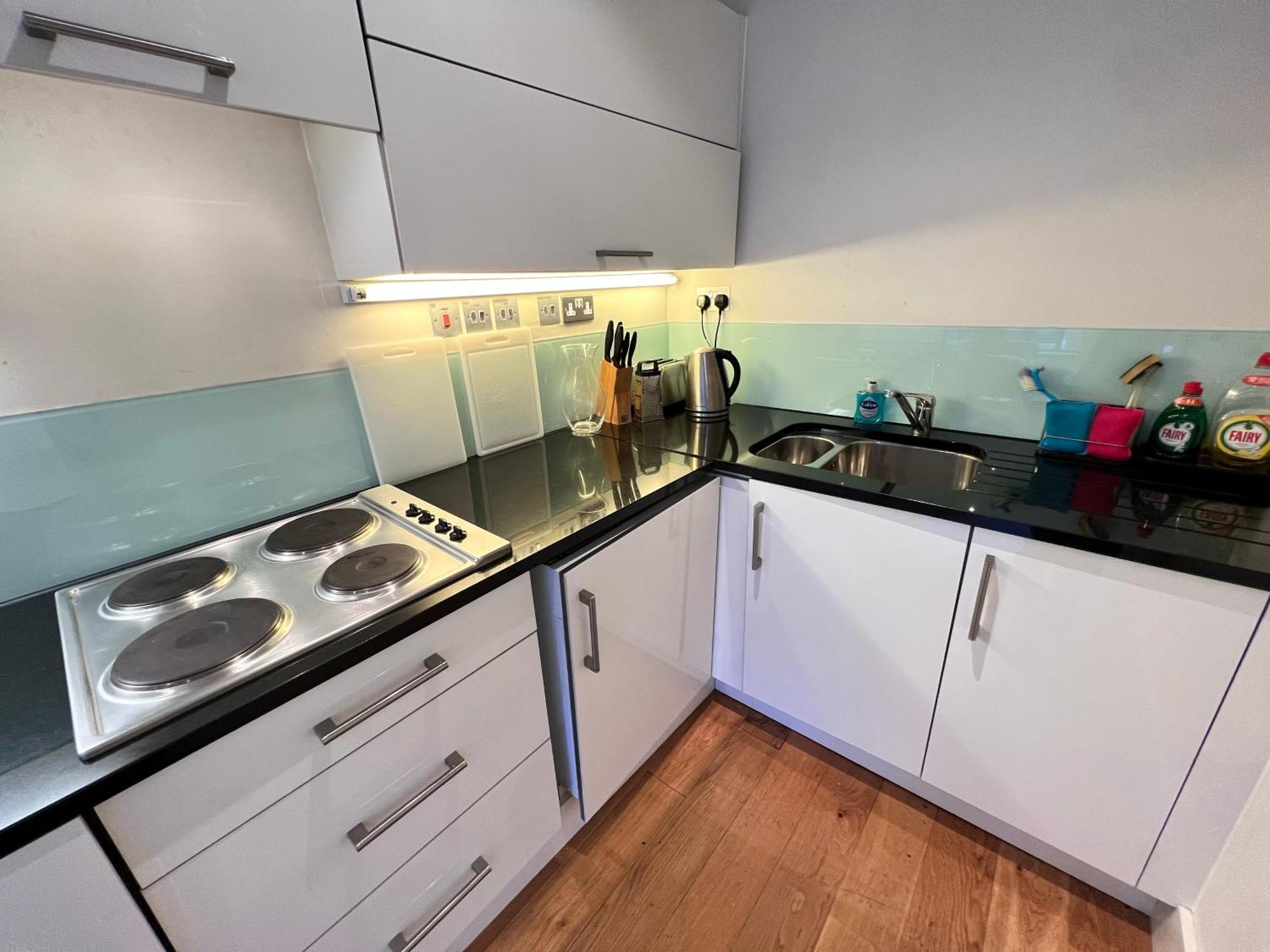 Deluxe Entire Flat At Farringdon Station * London