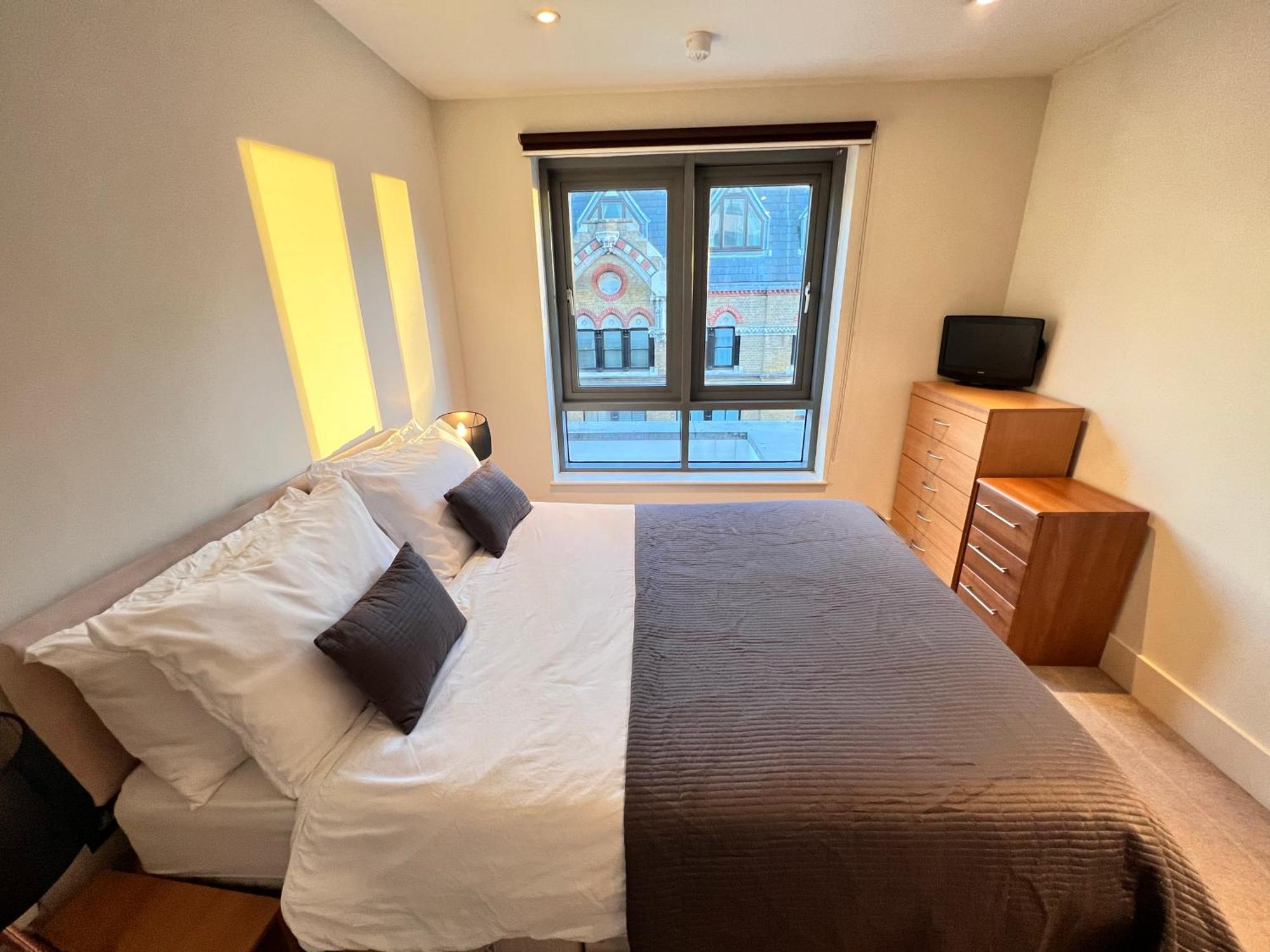 Deluxe Entire Flat At Farringdon Station Apartment London