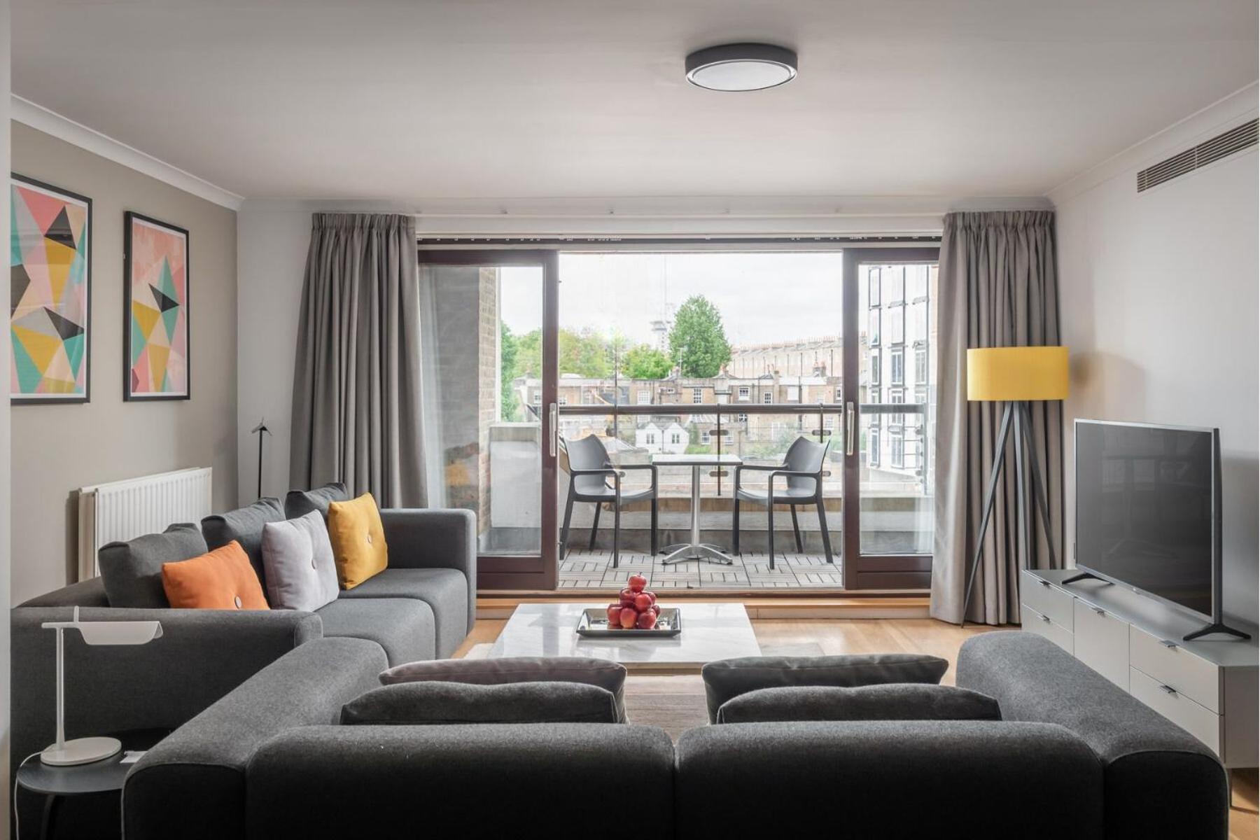 Monarch House - Serviced - Kensington *