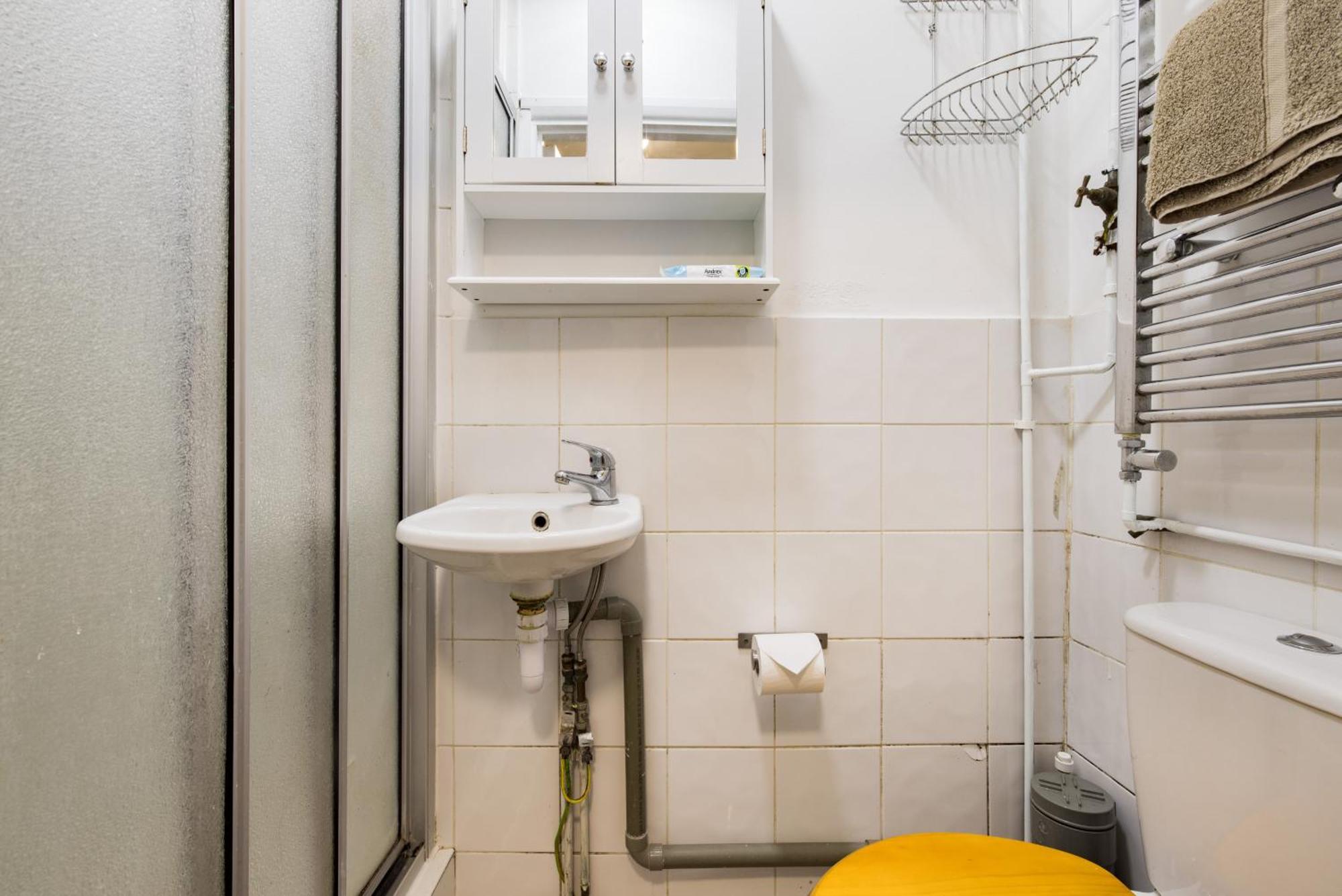 1bd Near Olympic Park, East * Londres