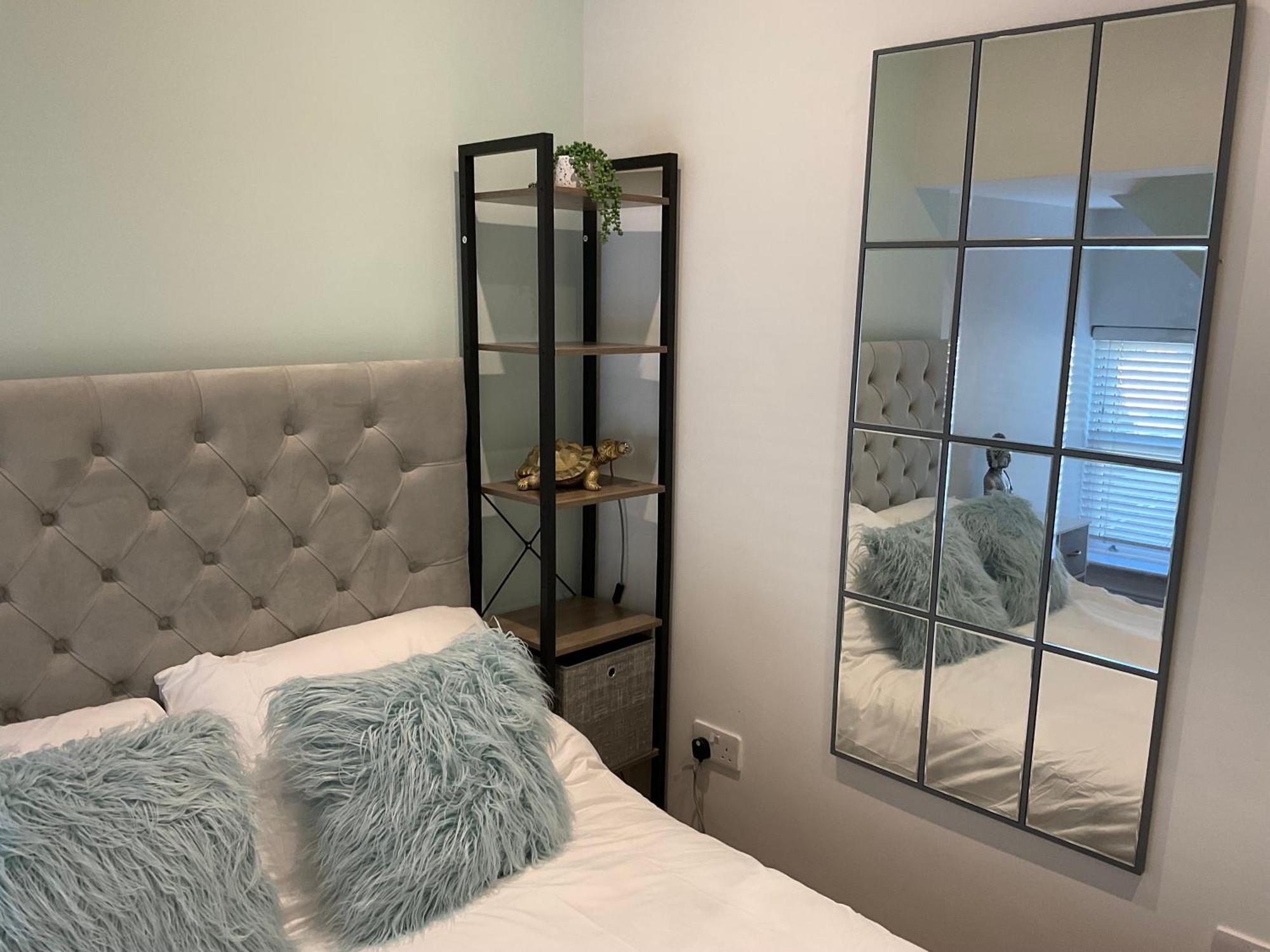 2 Bed From 41 Londres