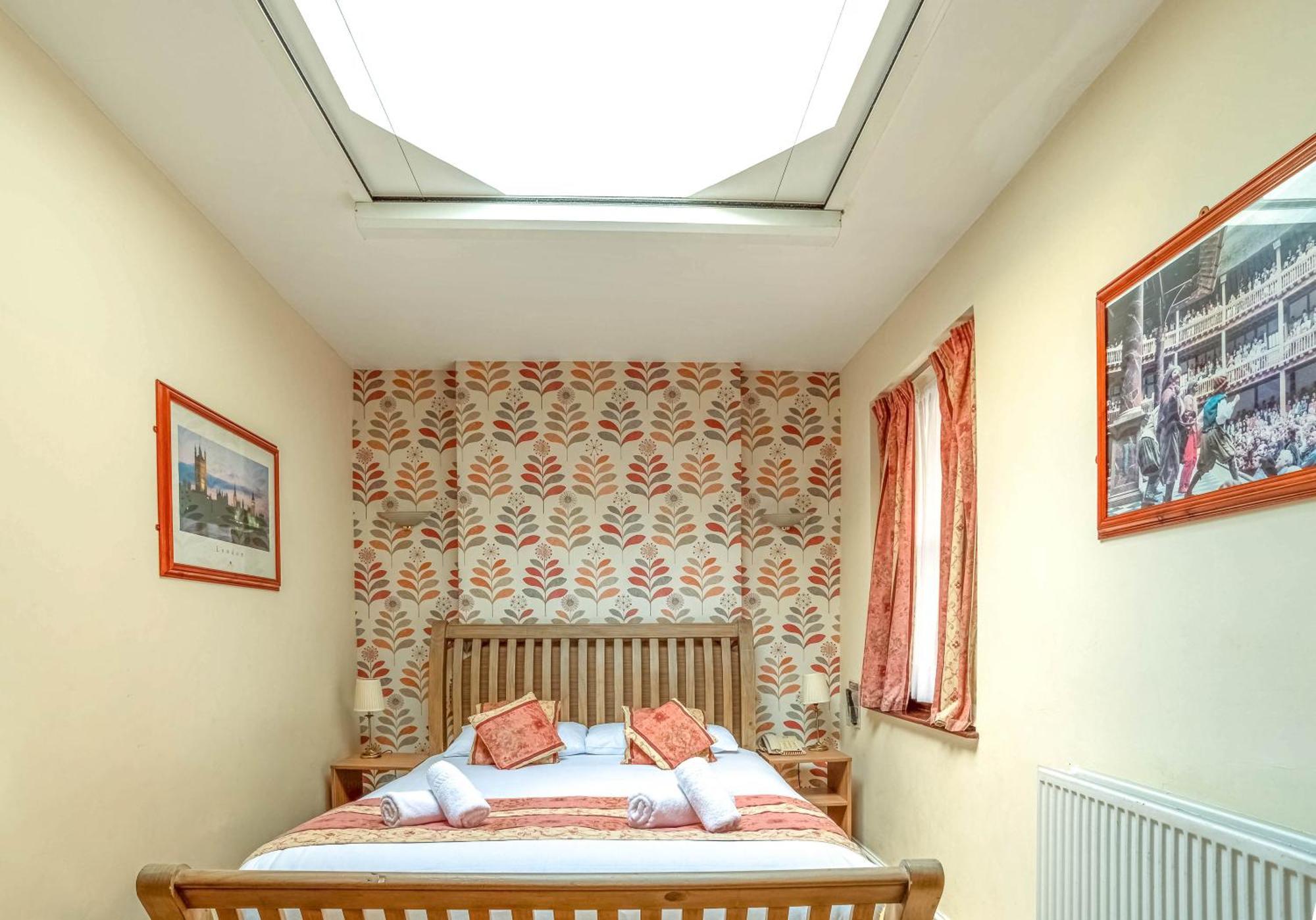 Hotel Shakespeare