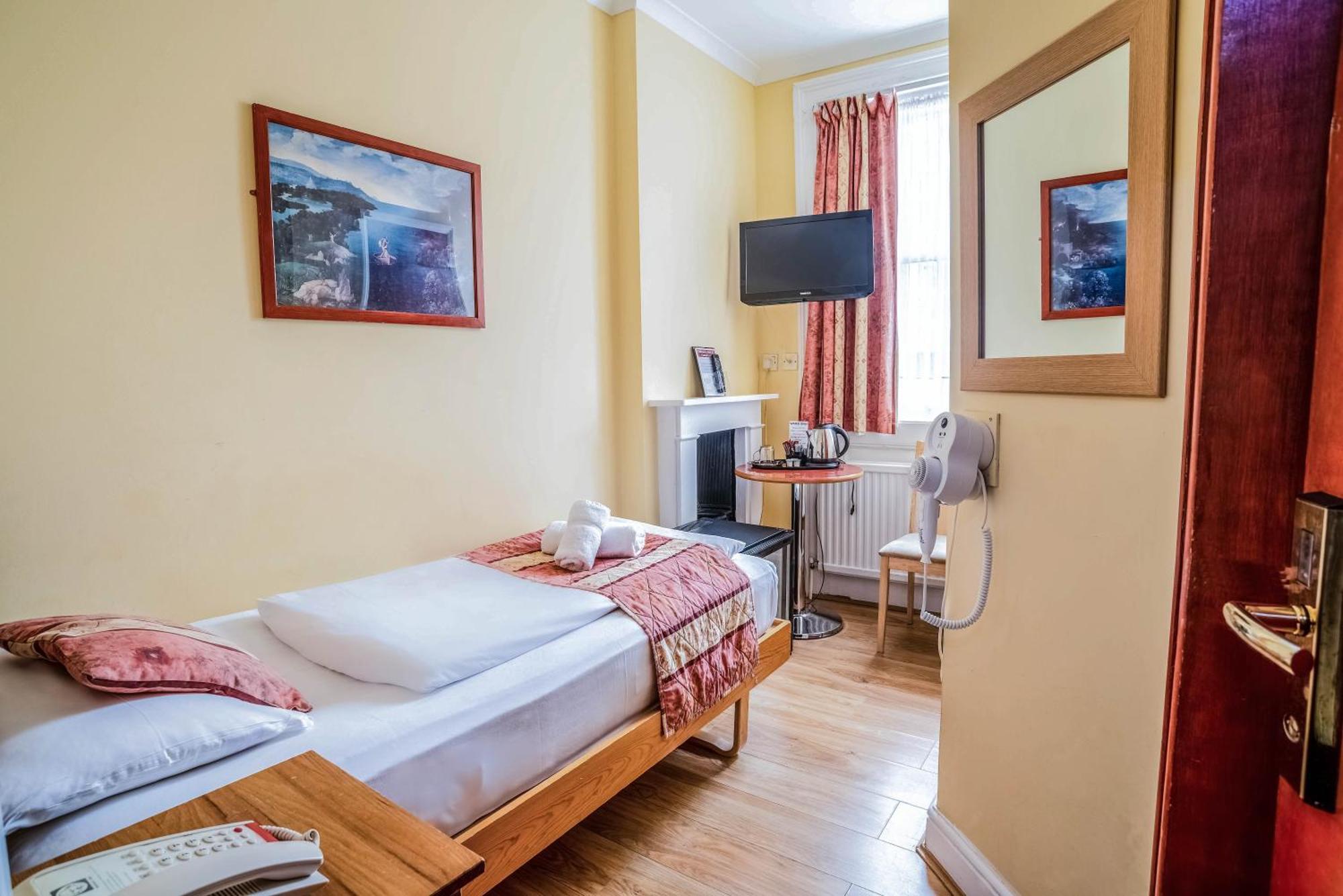 Hotel Shakespeare London