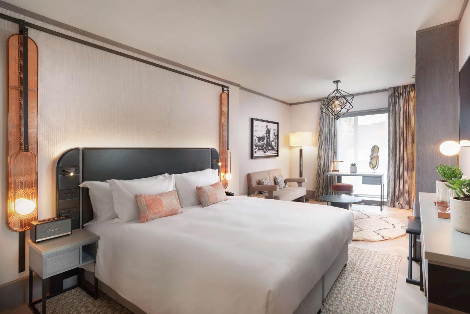 Hart Shoreditch London, Curio Collection By Hilton London