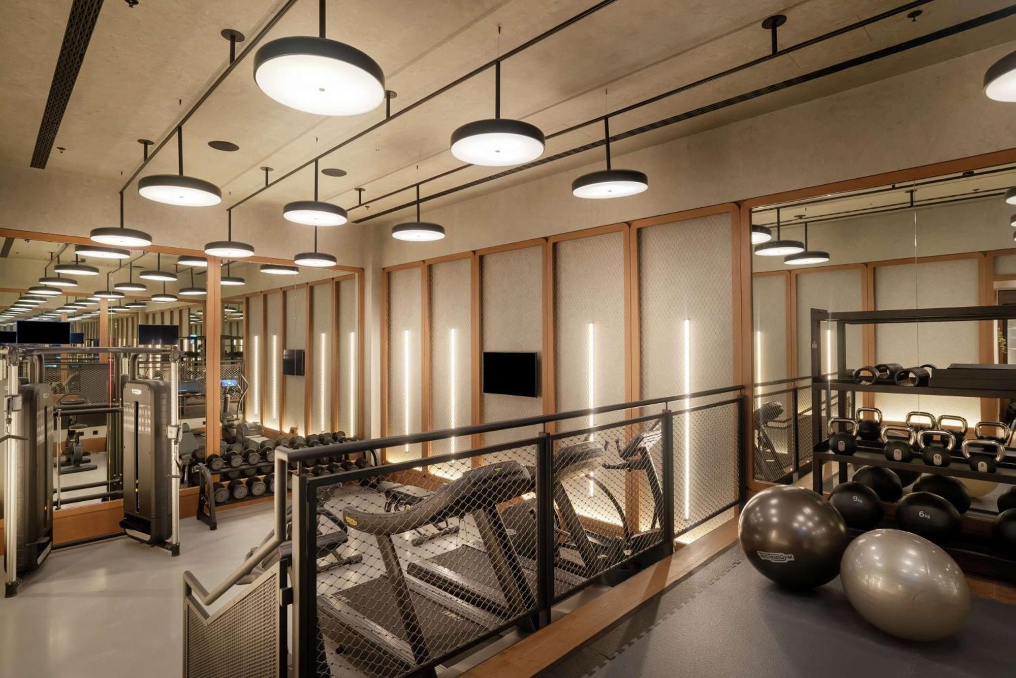 Hart Shoreditch London, Curio Collection By Hilton