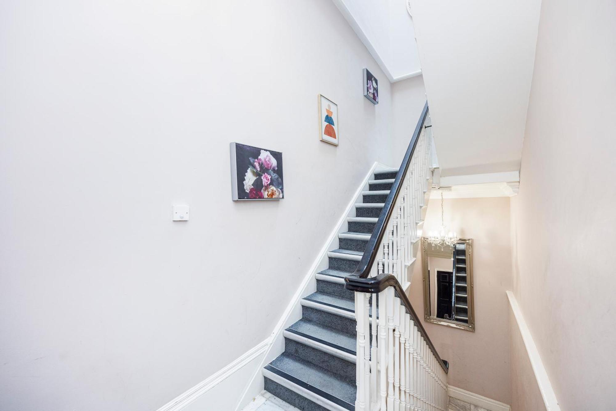 Aparthotel Mansion House With Spacious Close To Excel And Canarywharf *