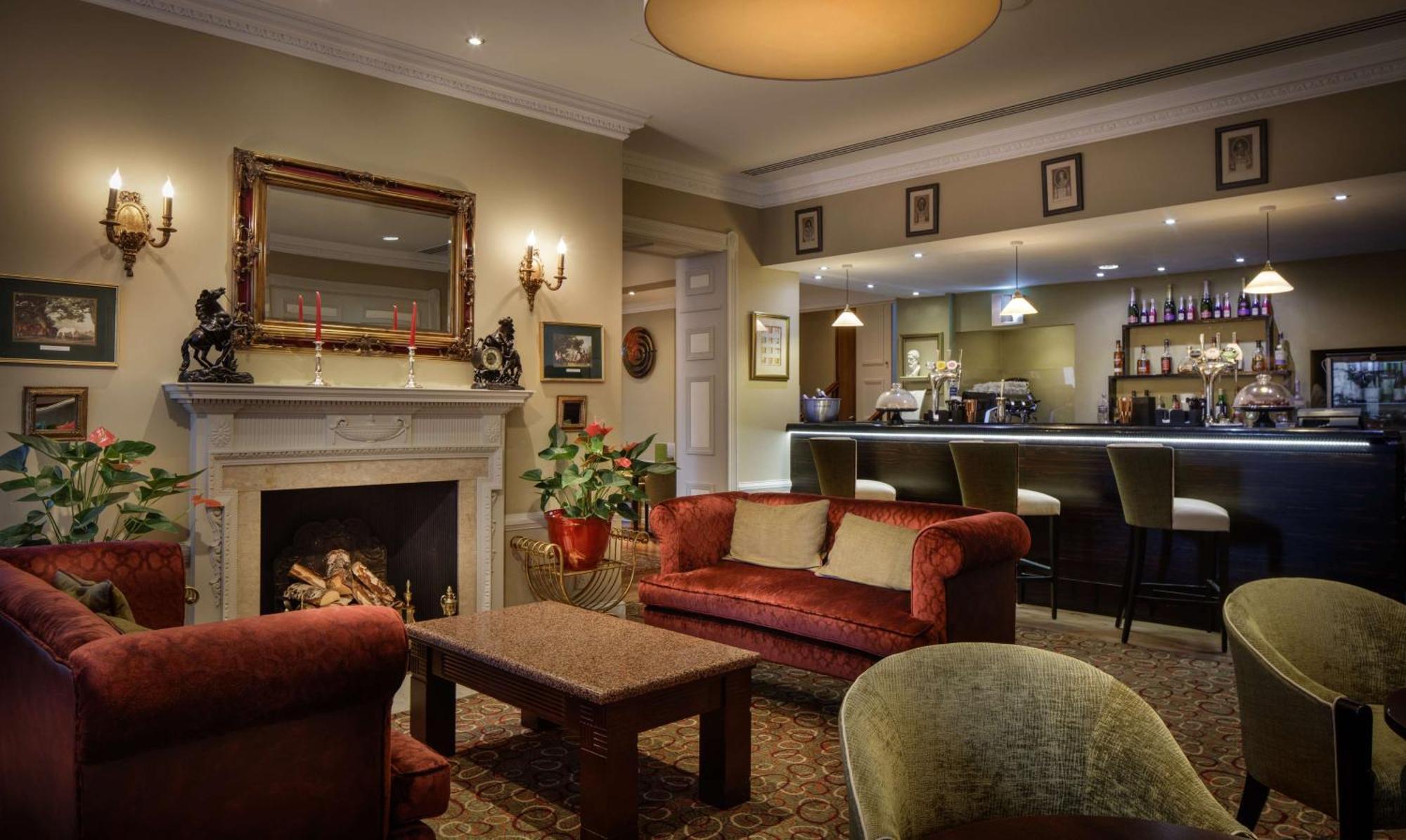 Hotel Hilton Euston 4*