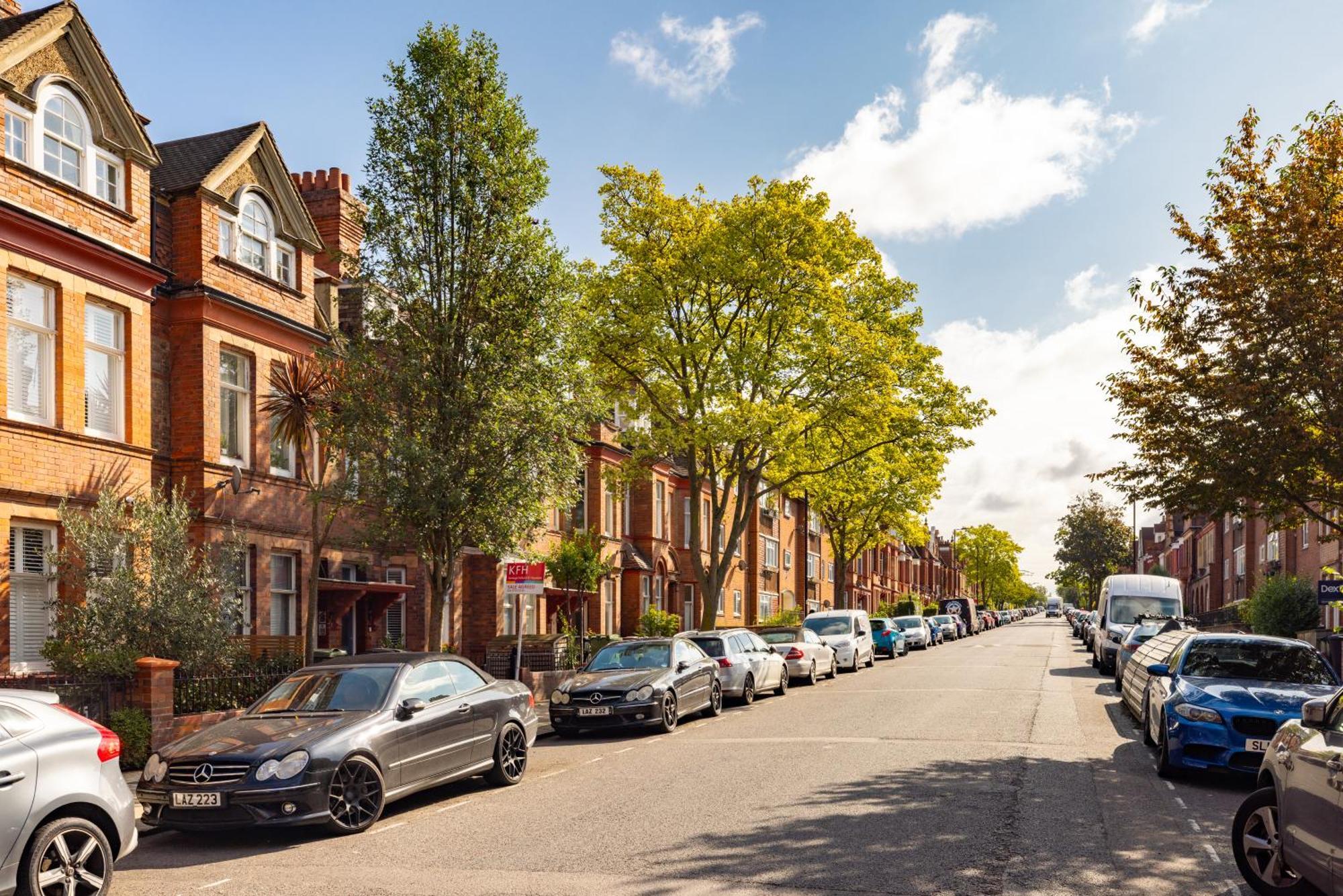 The Streatham Hill Wonder - Spacious 4bdr House With Garden And Terrace Apartment
