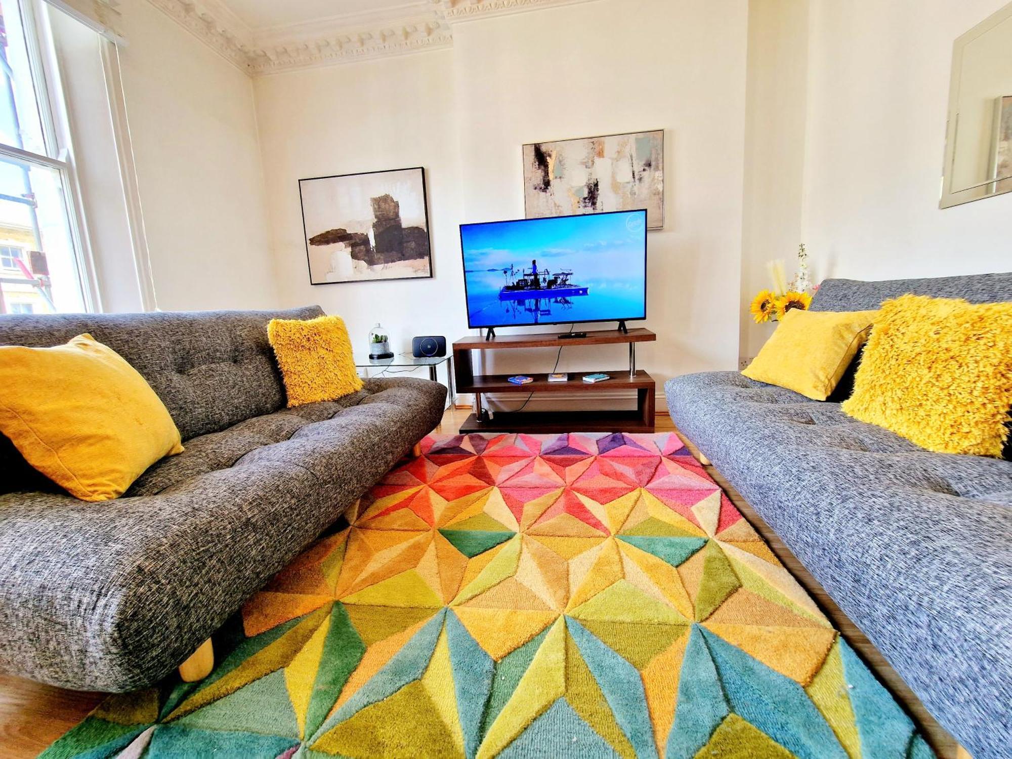 Apartment Beautiful Kensington 3 Minutes Walk To Earl's Court Station