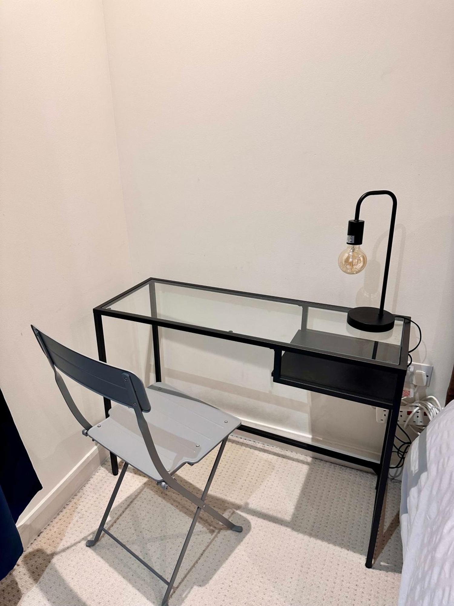 New Two Bedroom With Balcony Londres