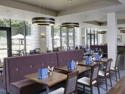 Hotel Express - Excel By Ihg 3*