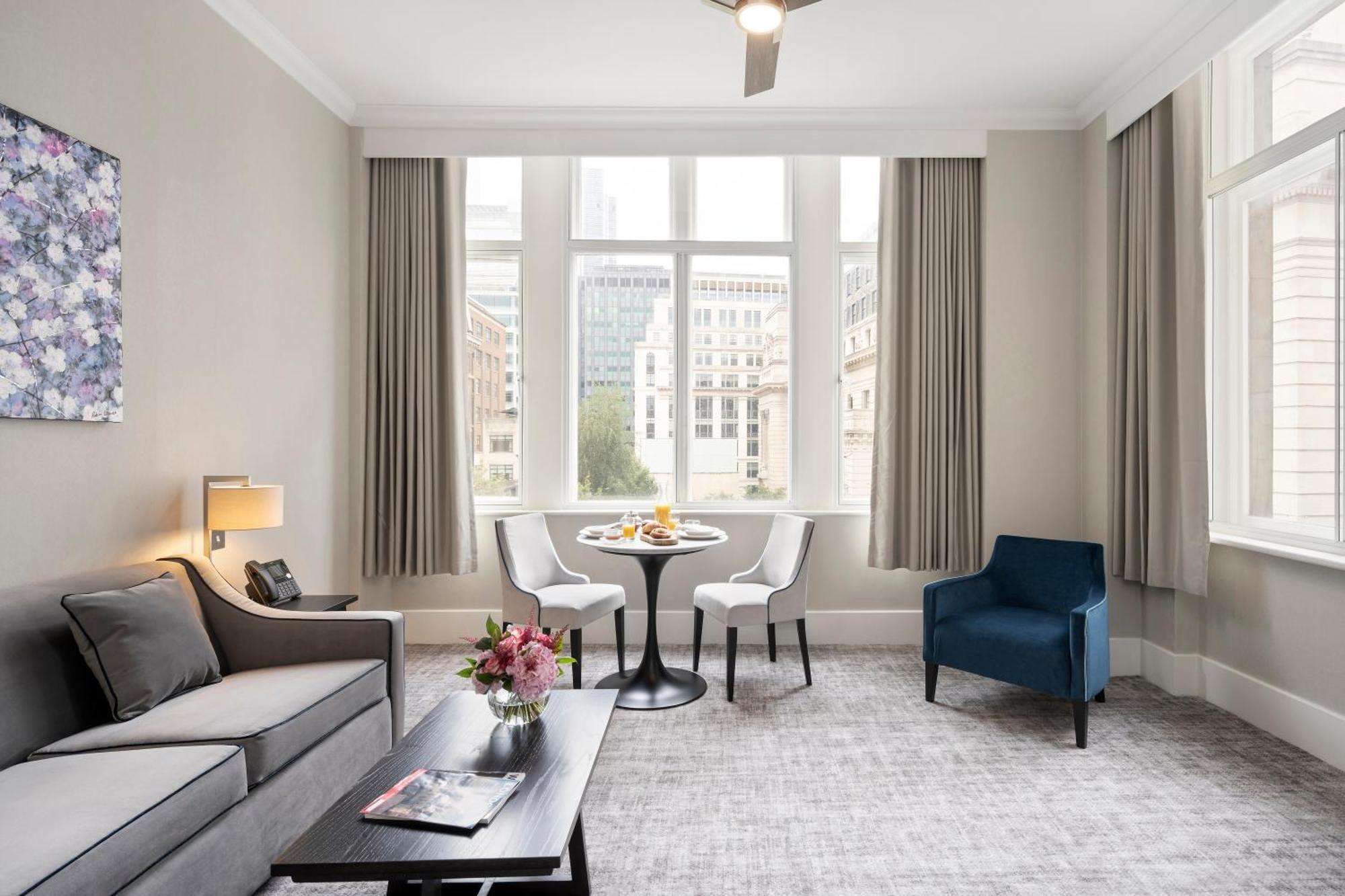 Aparthotel Tower Residences By Blue Orchid *