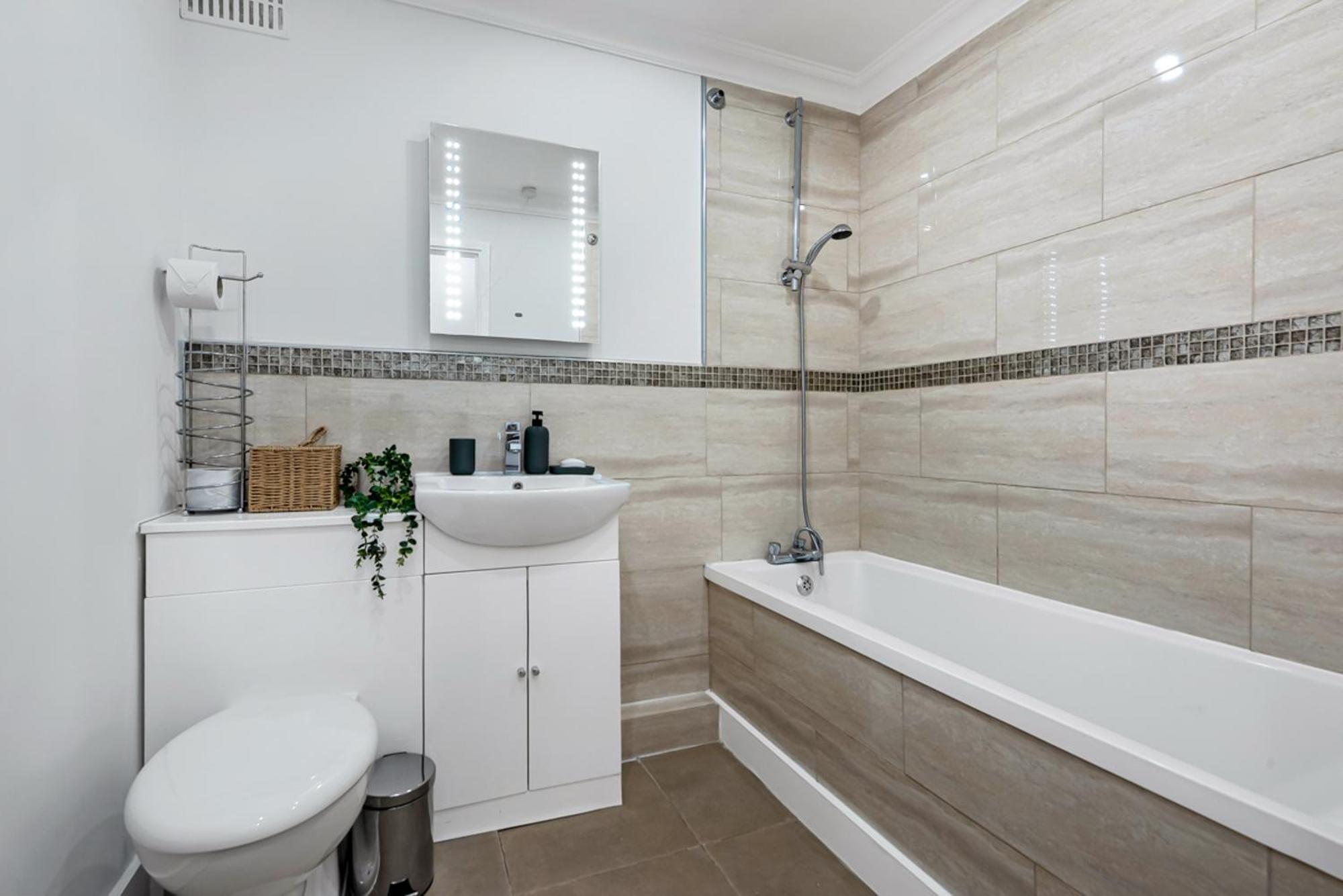 Stunning Flat On King's Road, Chelsea With Balcony London