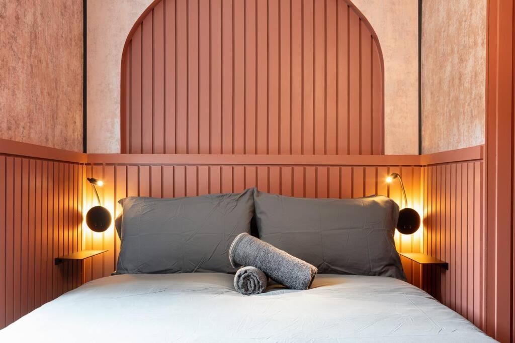 1lsr - High-end Luxury 2 Bed Designer * London