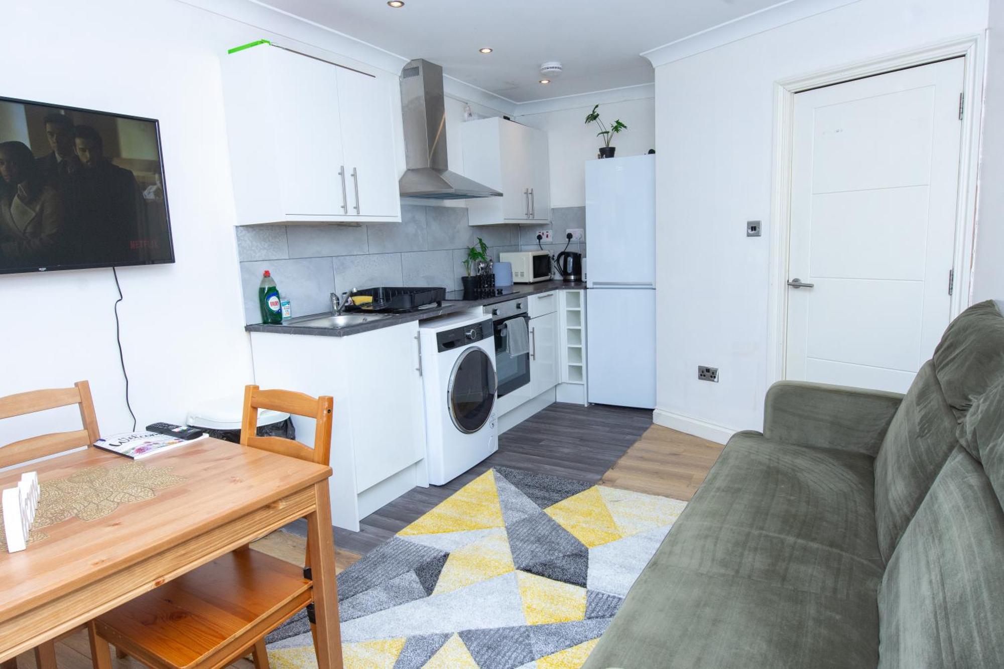 Apartment Evergreen Apartments-flat 4, London