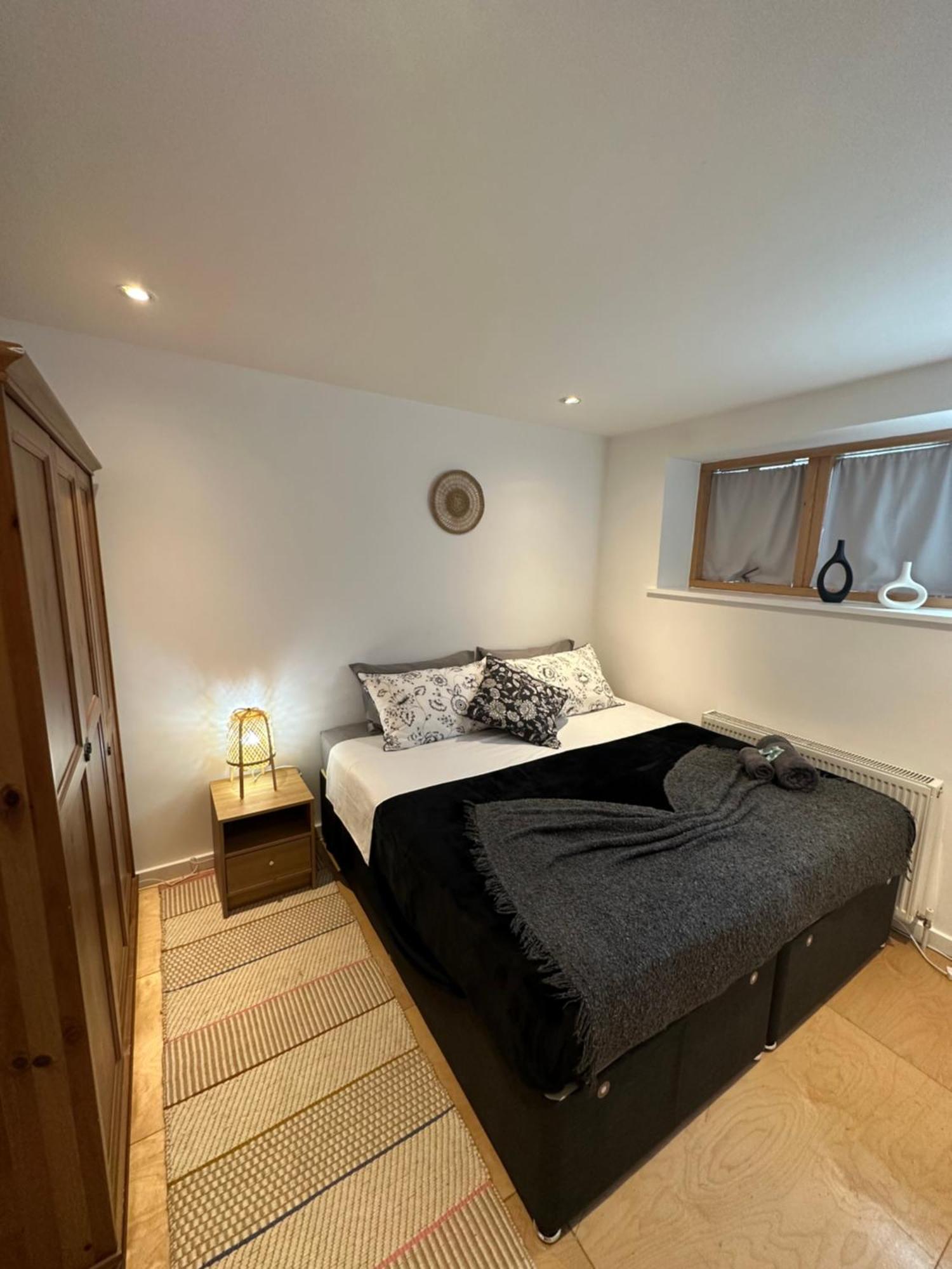Apartamento Double Or Twin In A Sharing House Zone 2
