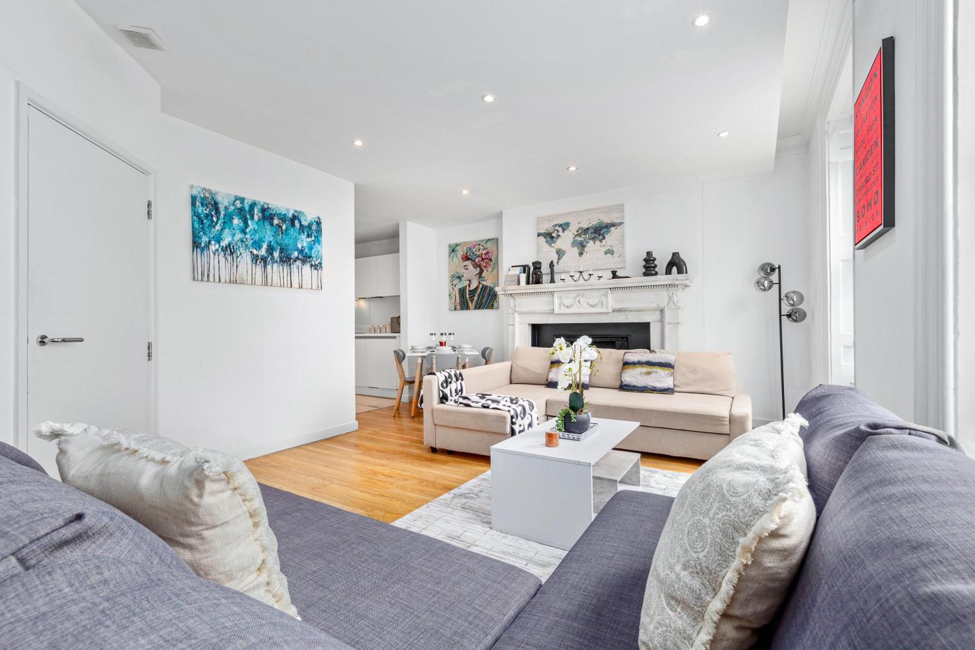 3-bedroom Flat In Sleeps 14 Hy1 * Londres