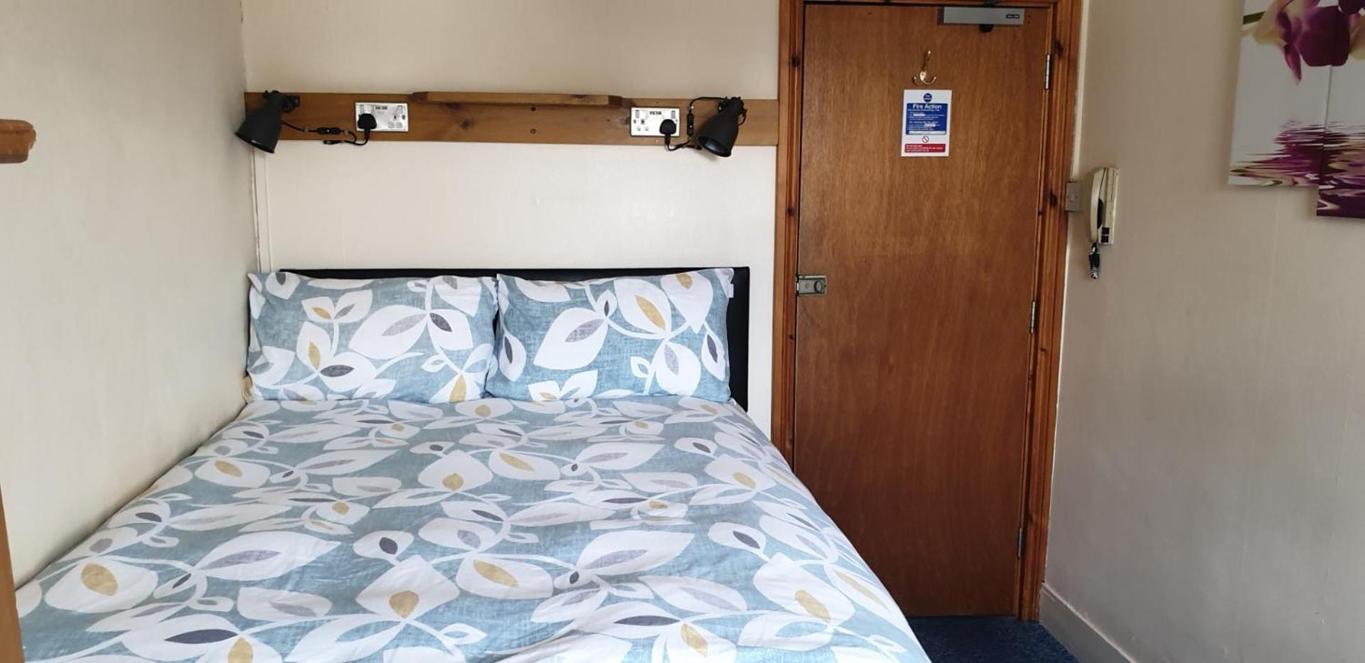 Barmy Badger Backpackers Albergue *