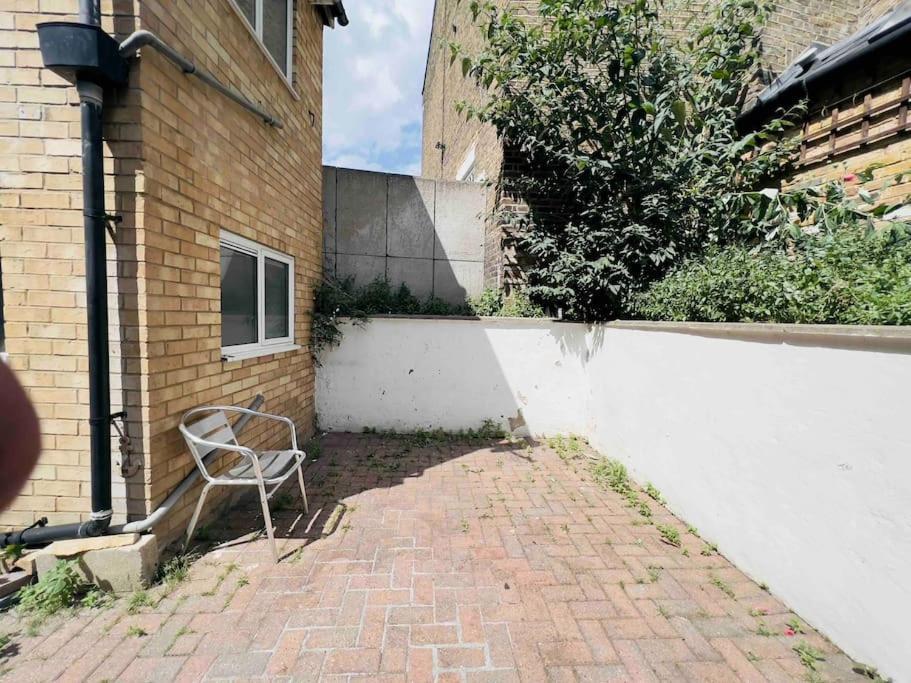 Apartment Private House Shepherd's Bush W3 London
