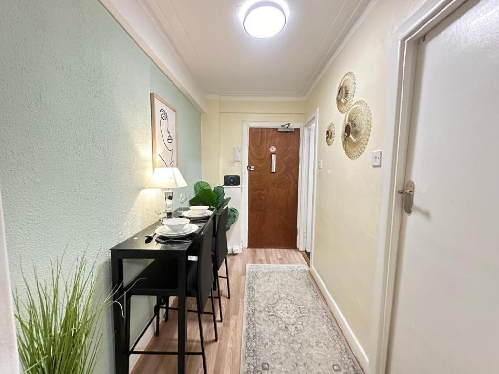 Apartment Hyde Park Studio London